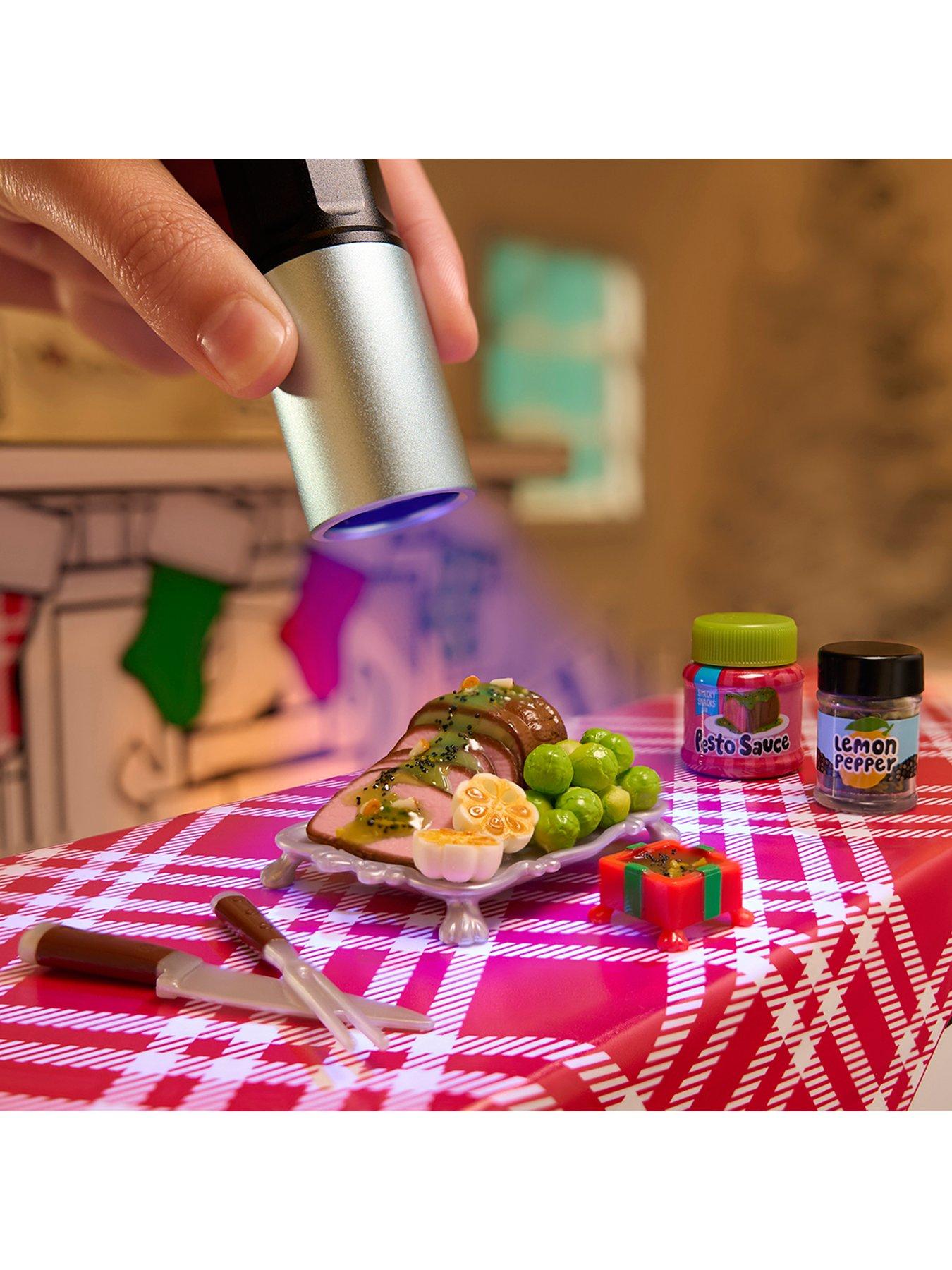 mini-verse-mgas-miniverse-make-it-mini-holidayback