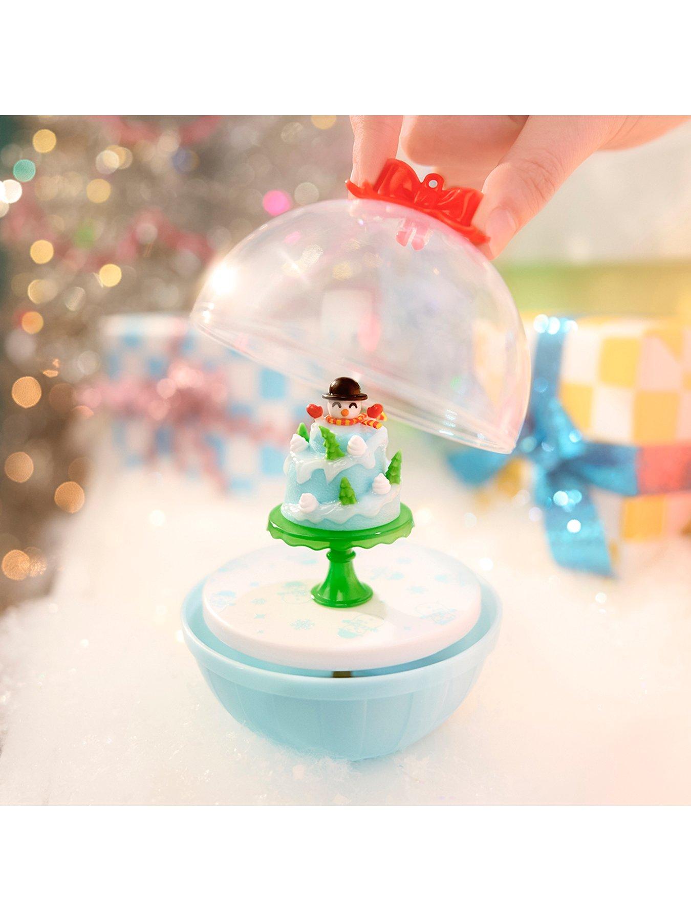 mini-verse-mgas-miniverse-make-it-mini-holidaydetail