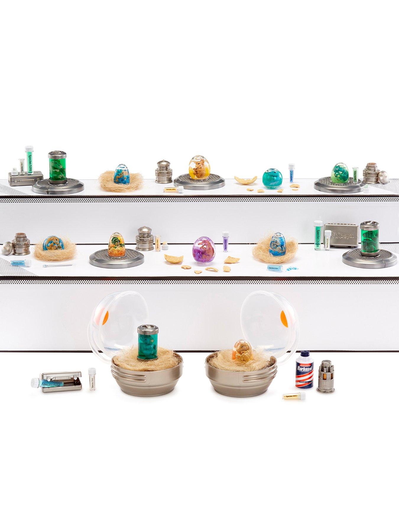 Image 7 of 8 of Mini Verse MGA's Miniverse Make It Mini Dinosaurs Jurassic World