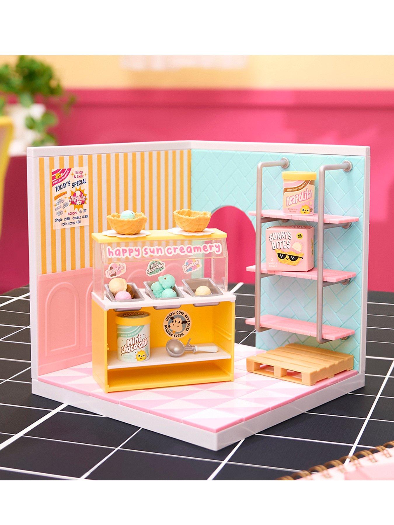 Mini Verse MGA's Miniverse Make It Mini Spaces Ice cream Shop Building Set