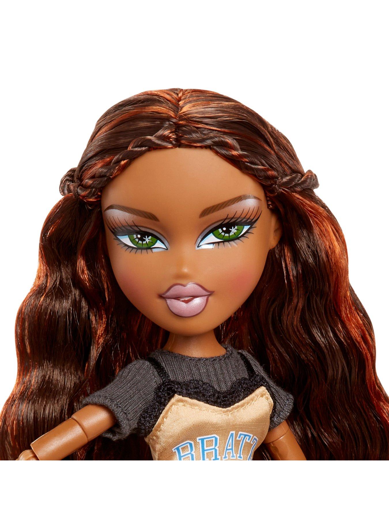 bratz-stylin-doll--nbspsashadetail