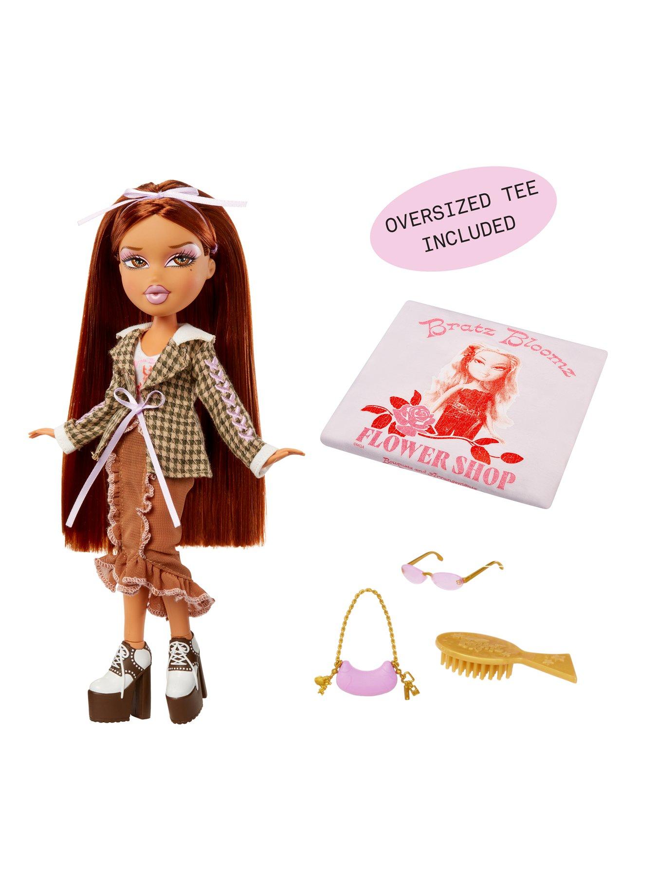 Image 2 of 8 of Bratz Stylin' Doll - Yasmin