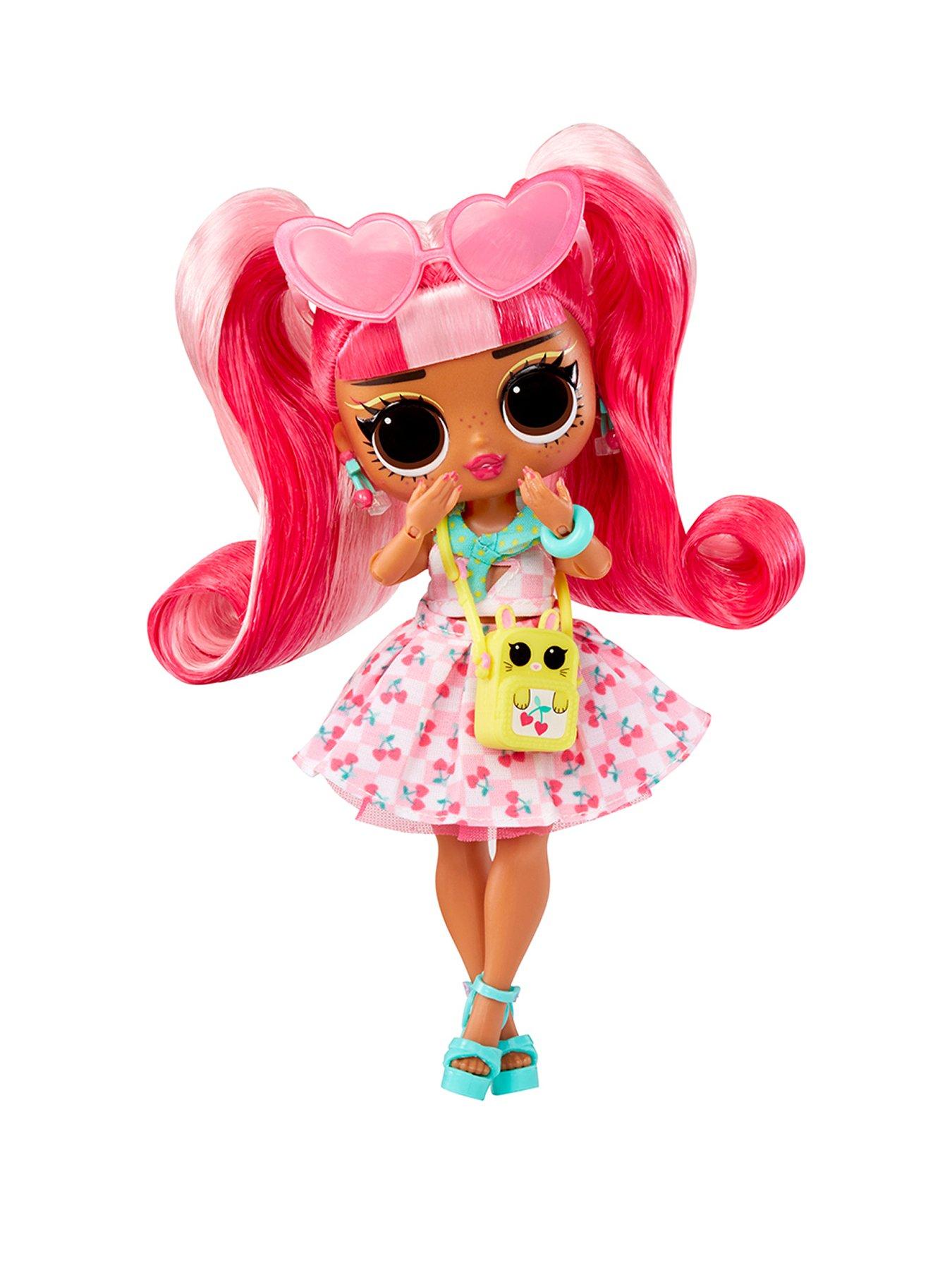 L.O.L Surprise! L.O.L. Surprise Tweens Doll Core-Cherry B.B.
