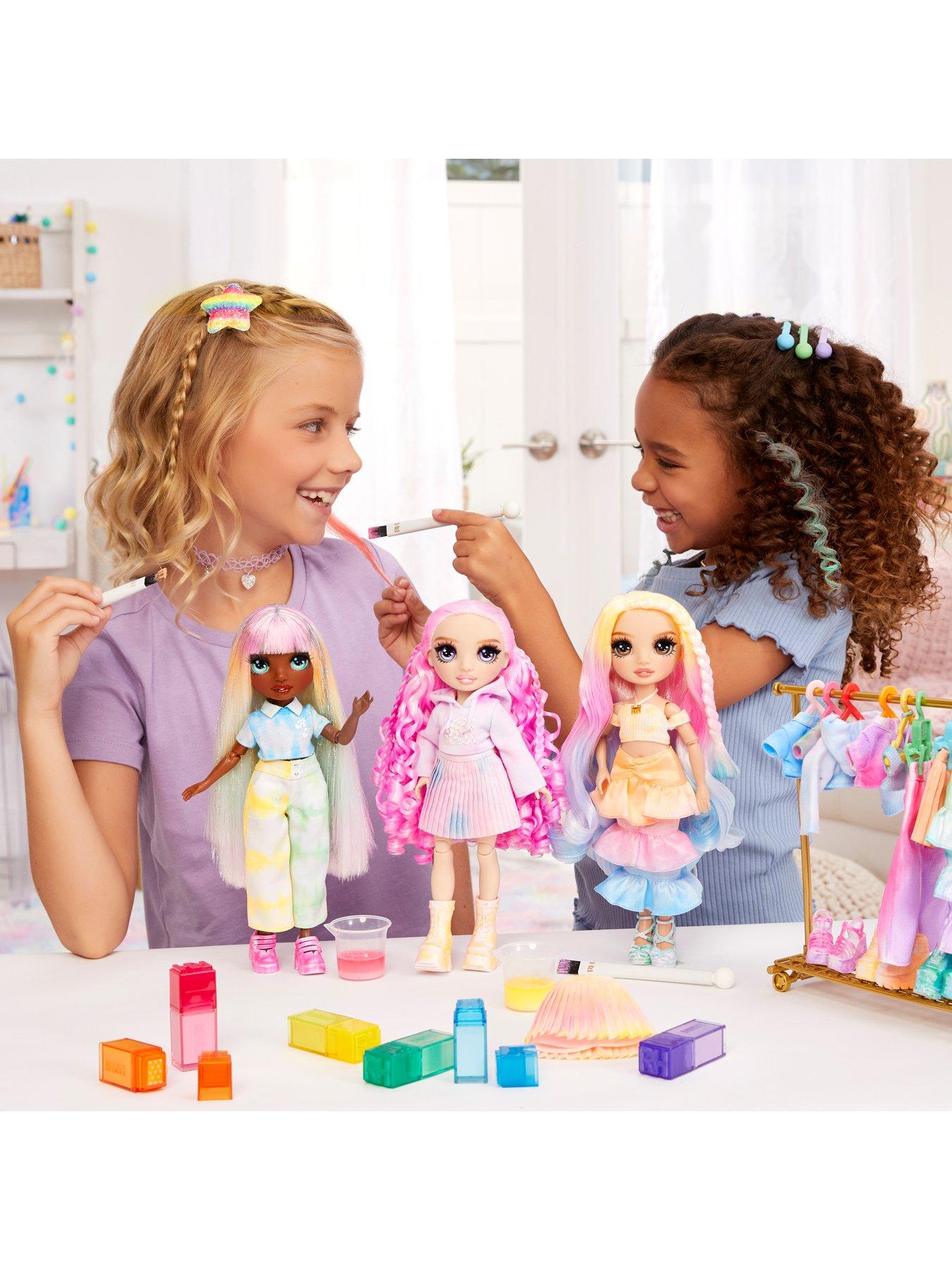 rainbow-high-yummiland-x-holiday-lip-gloss-dollsstillFront