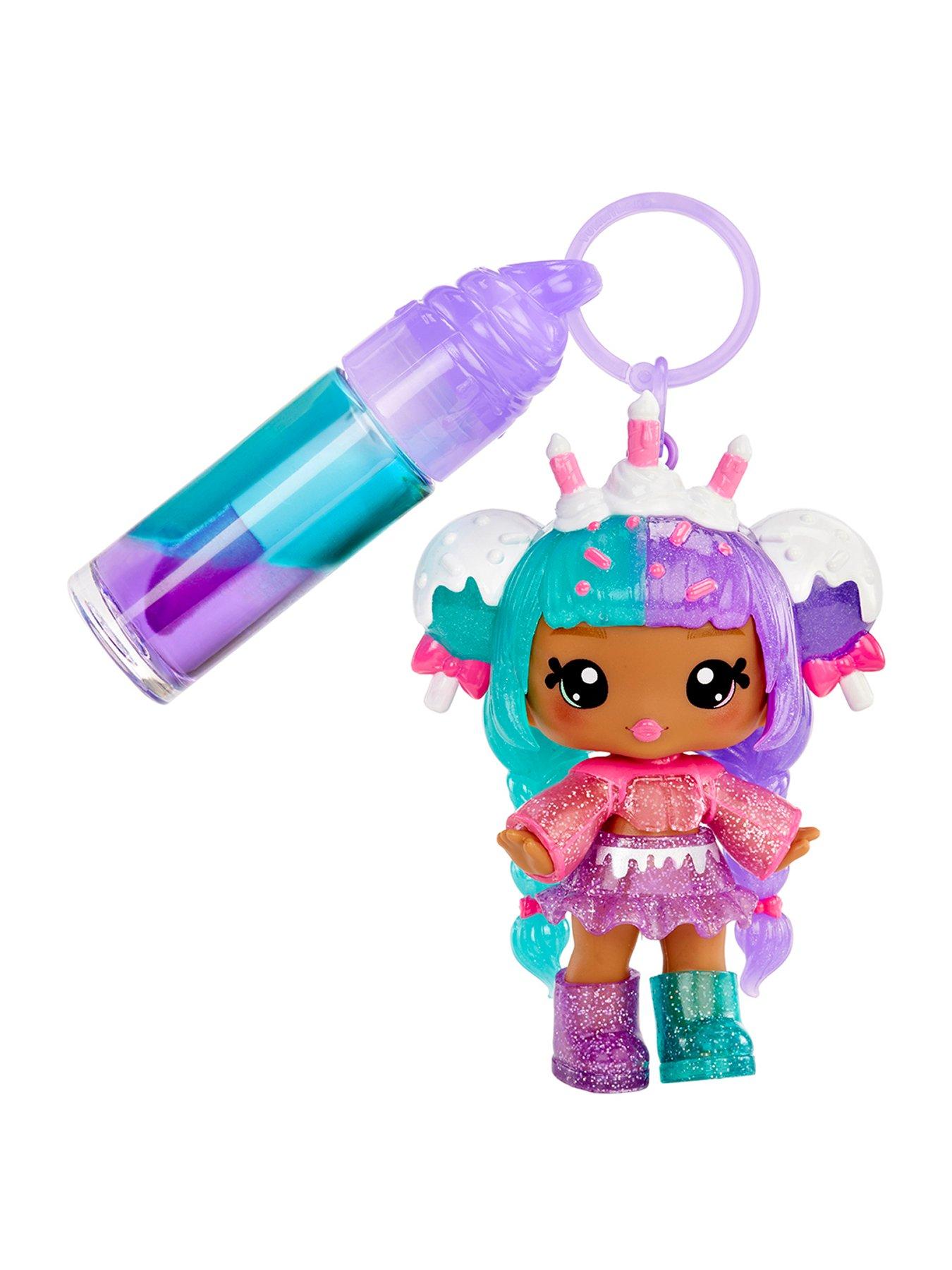 Yummiland Mystery Color Change Lip Gloss Doll - Carly Cakepop