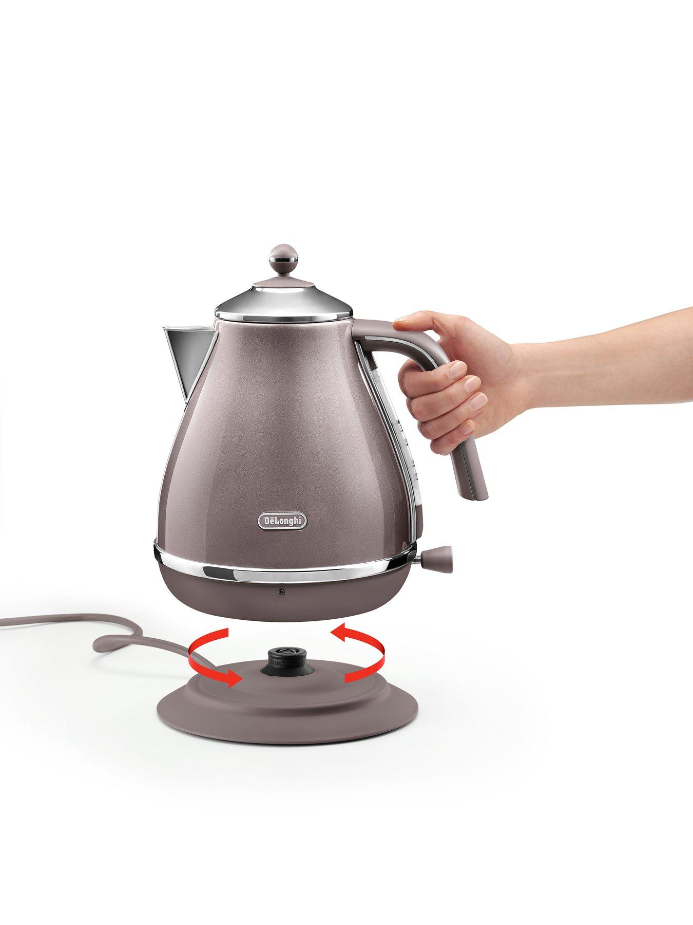 Image 4 of 6 of DeLonghi Icona Metallics Kettle - Pink