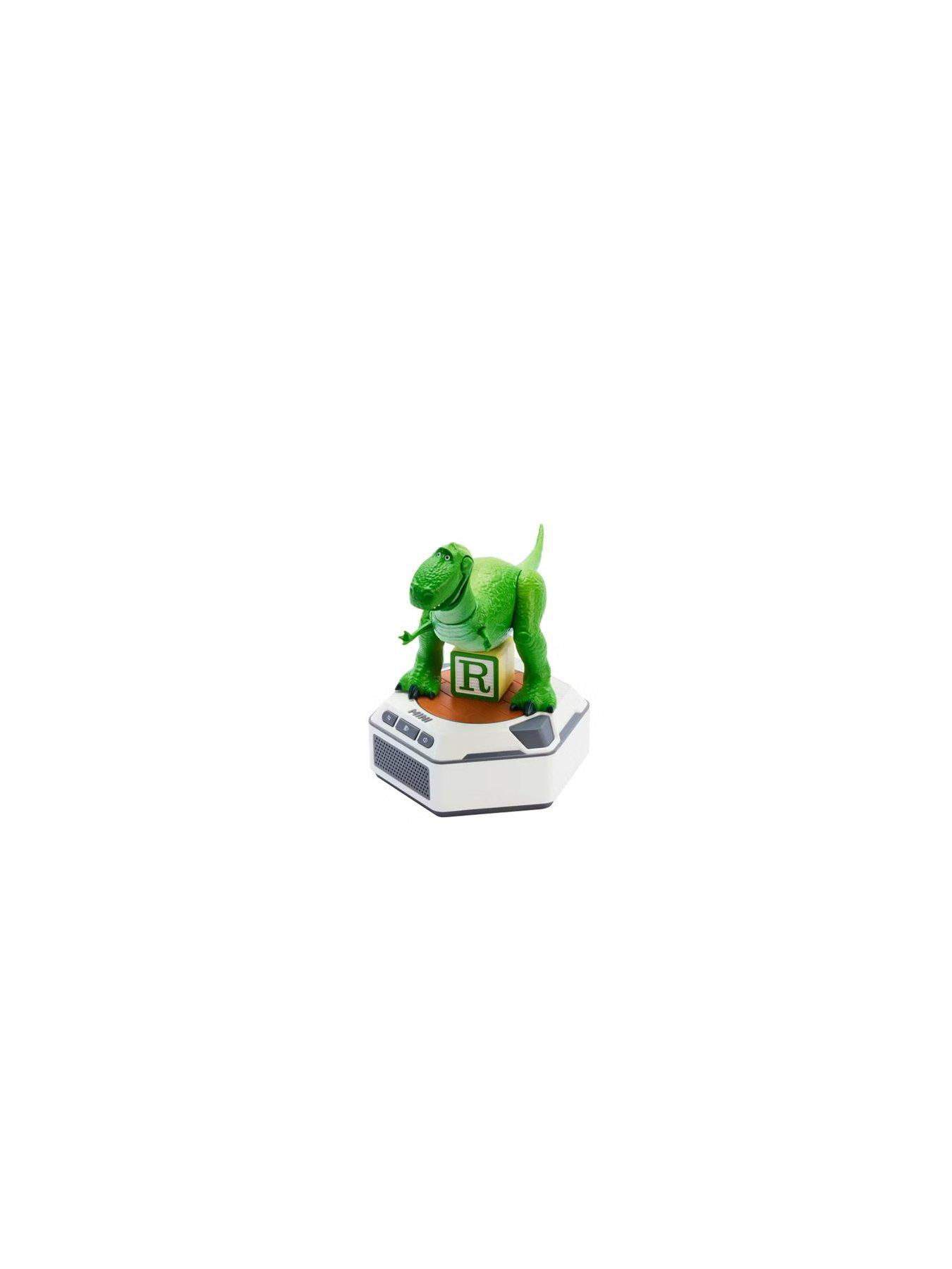 robosen-mini-animated-robots-and-base-set-buzz-lightyear-and-lotso-bearoutfit