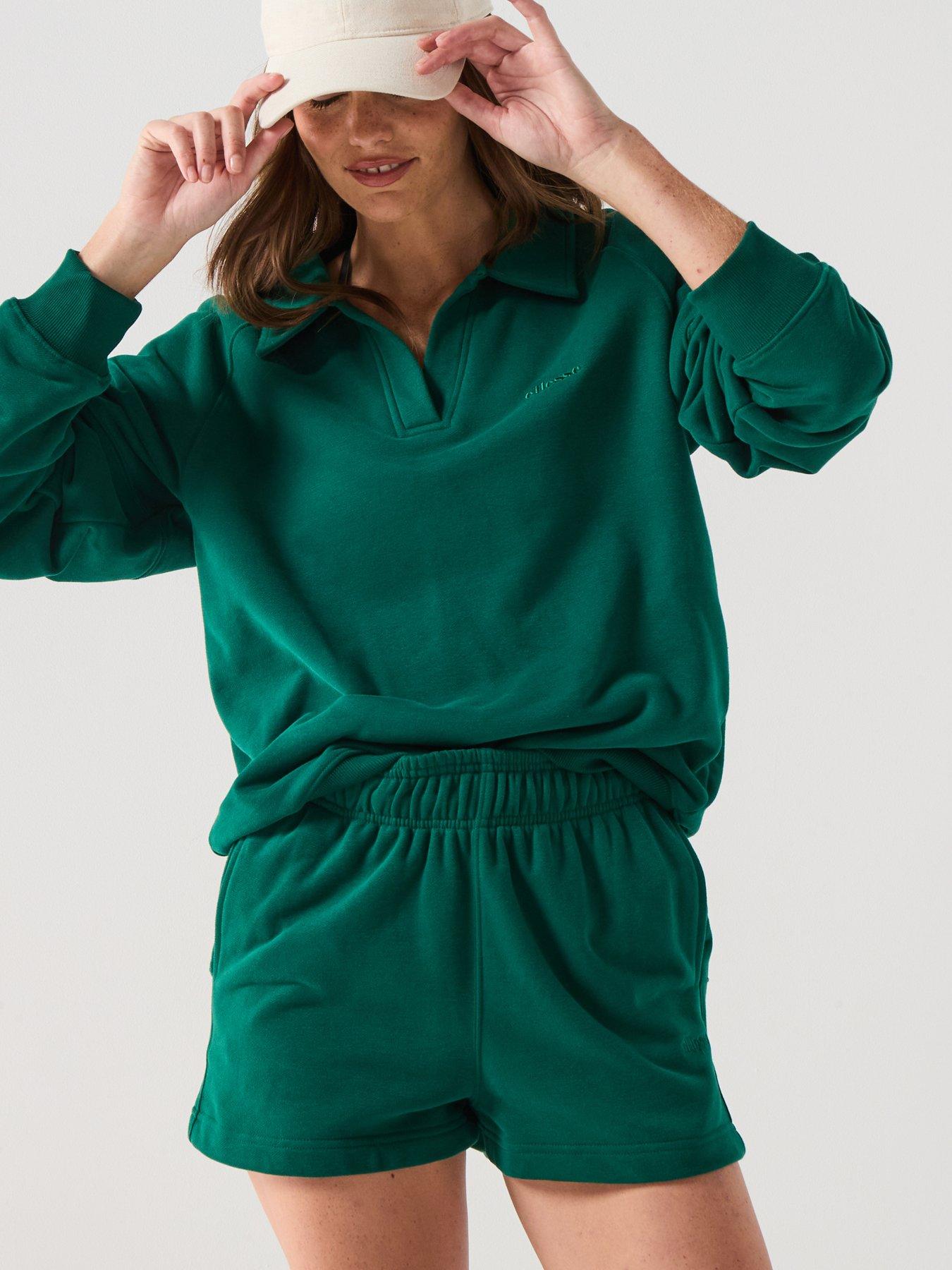 ellesse-womens-altilia-shorts-dark-greenoutfit