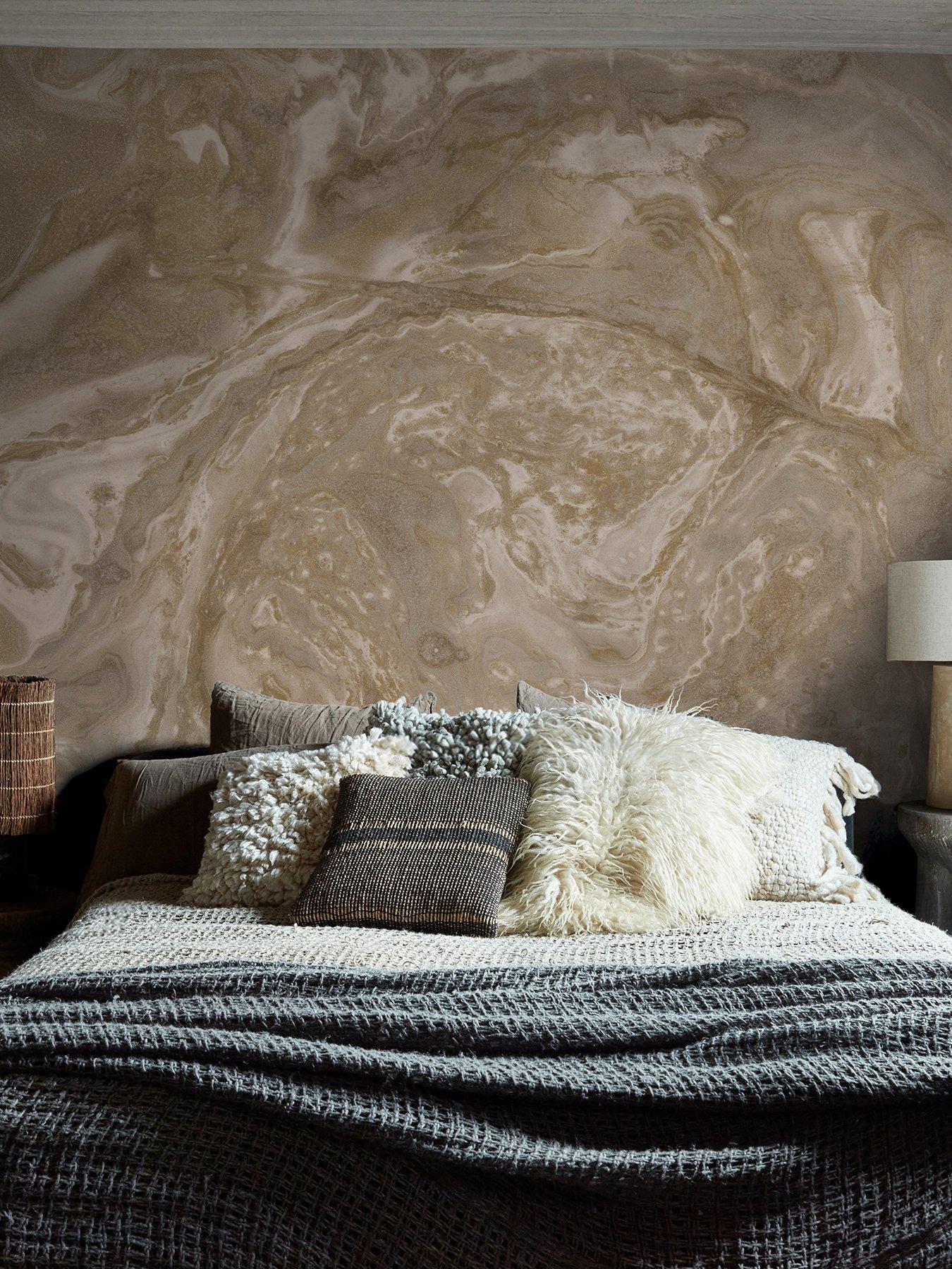 abigail-ahern-ethereal-marble-golden-fixed-size-mural