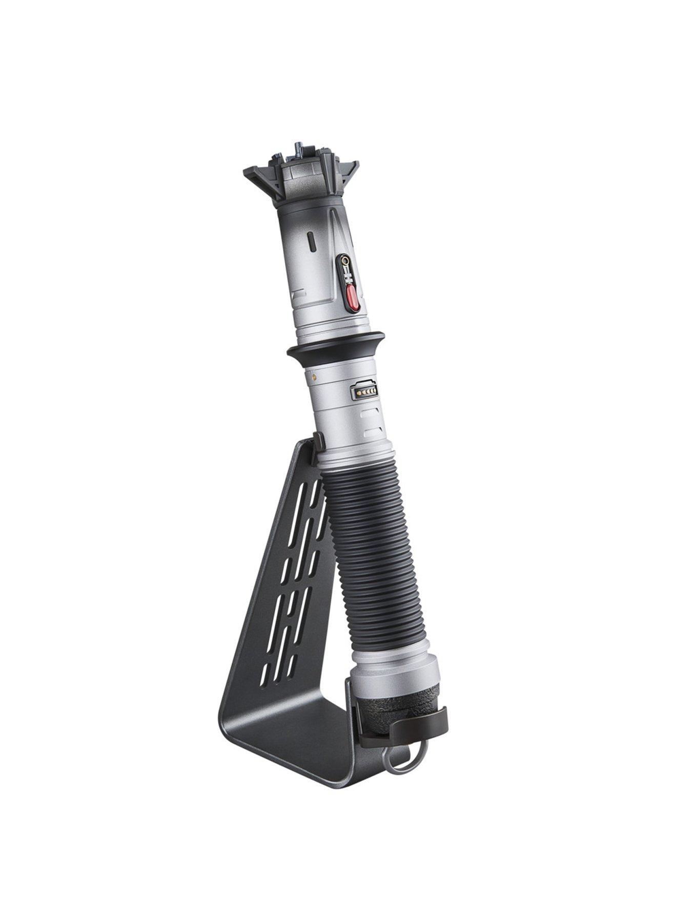 star-wars-the-black-series-force-fx-elite-baylan-skoll-lightsaberdetail