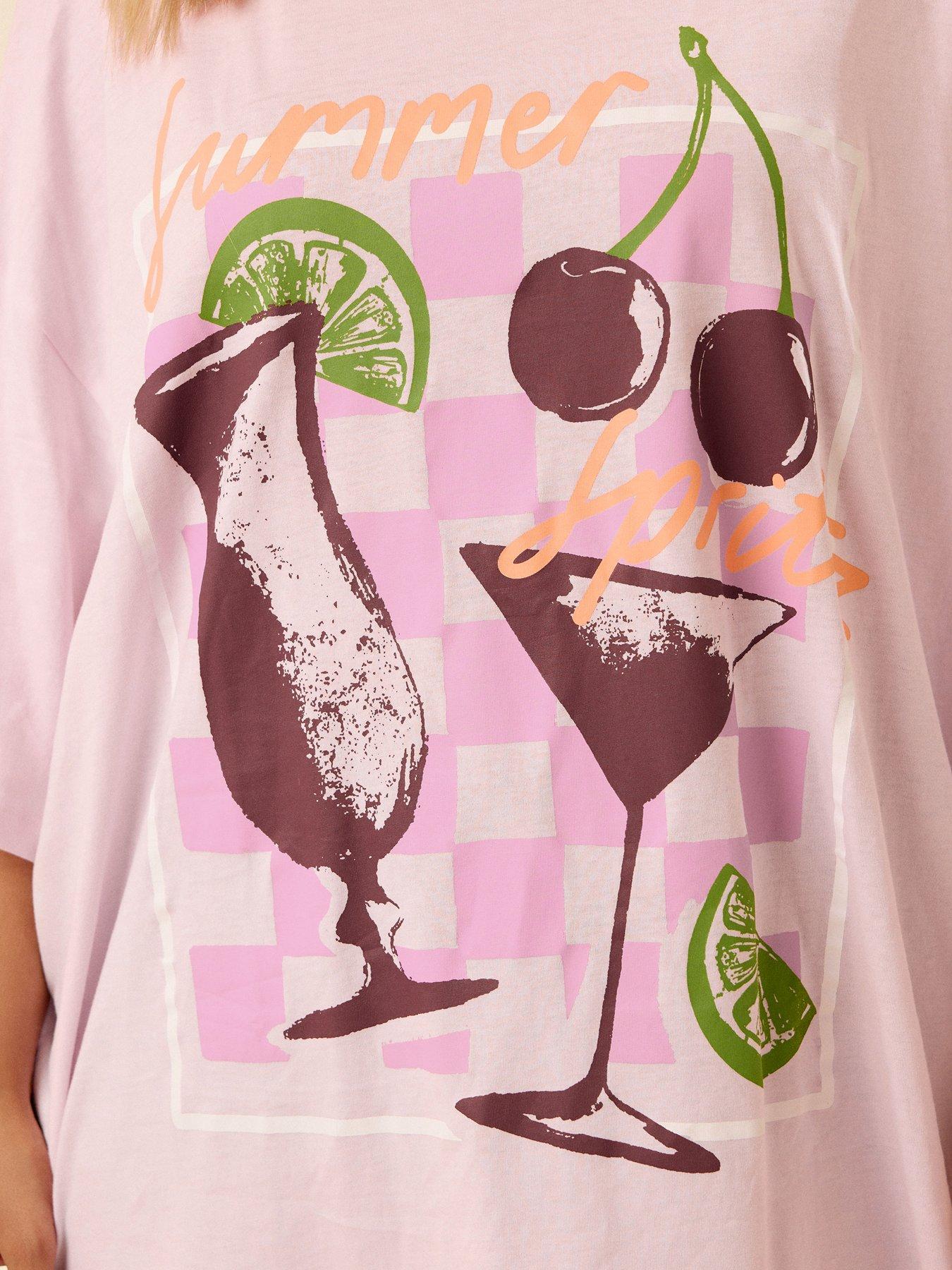 Image 4 of 4 of Yours Curve Oversized Boxy T-Shirt - Pink