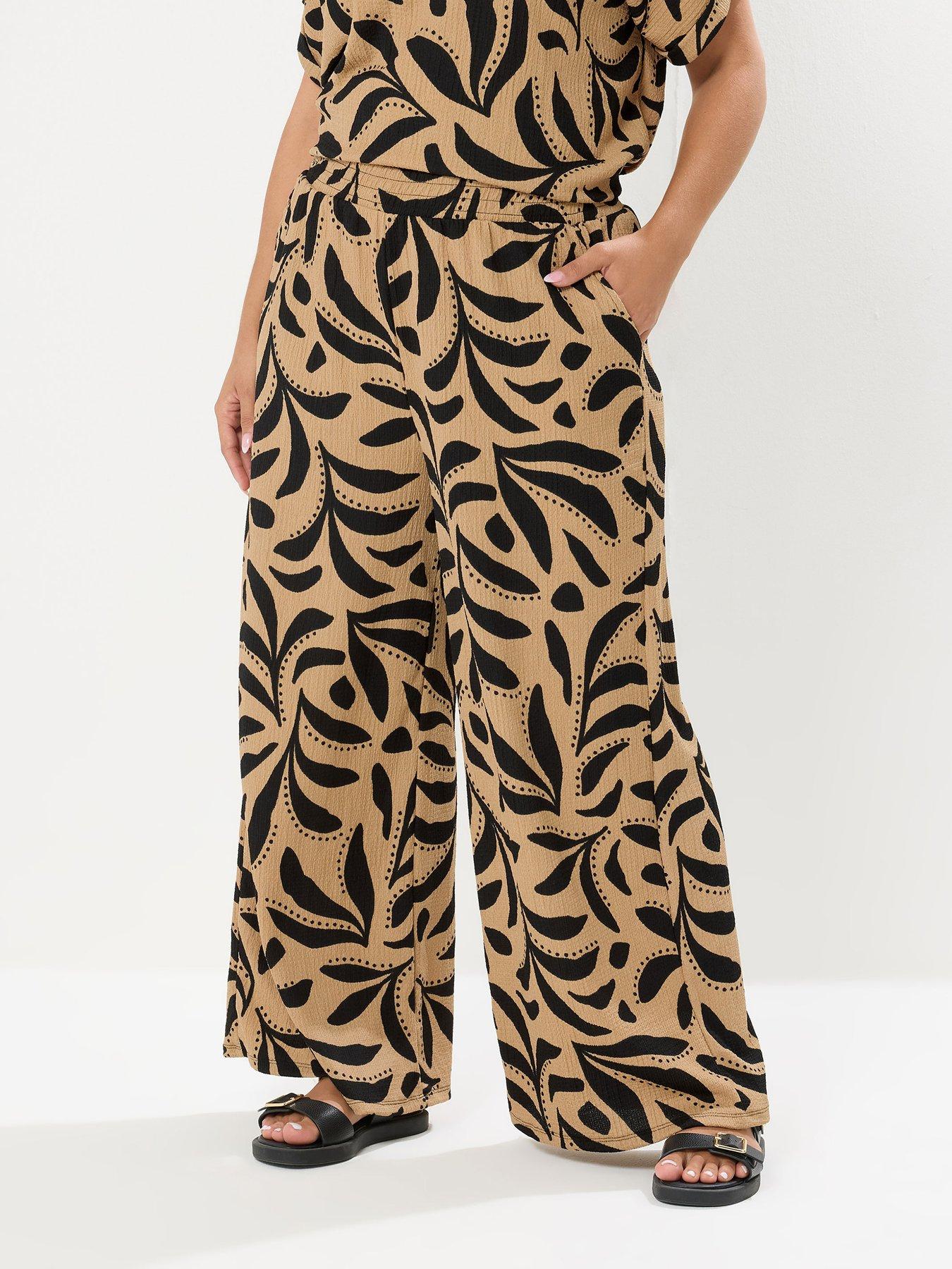 yours-curve-crinkle-wide-leg-trouser-natural