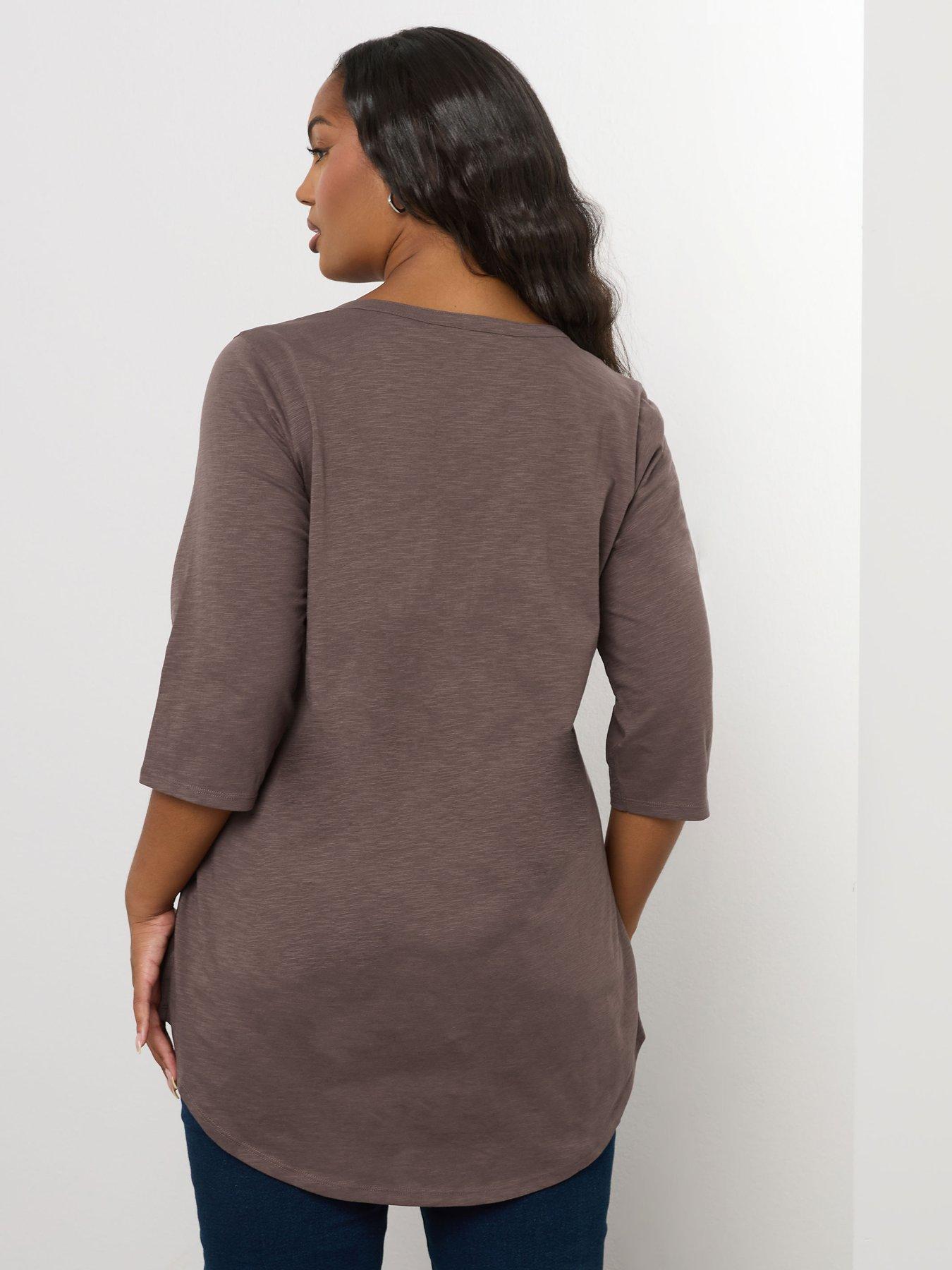 yours-curve-pintuck-henley-top-brownstillFront