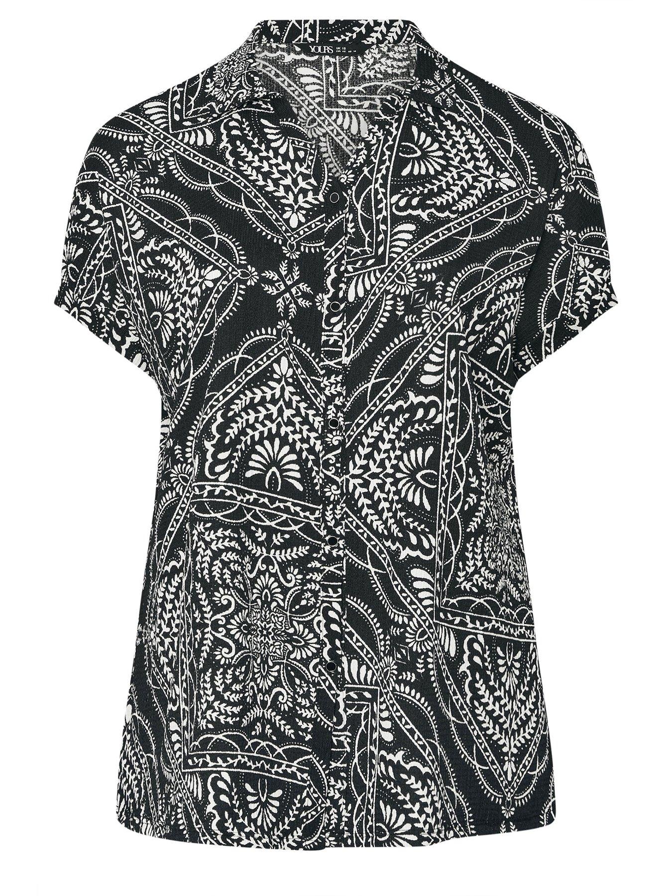 yours-curve-grown-on-boxy-shirt-blackdetail