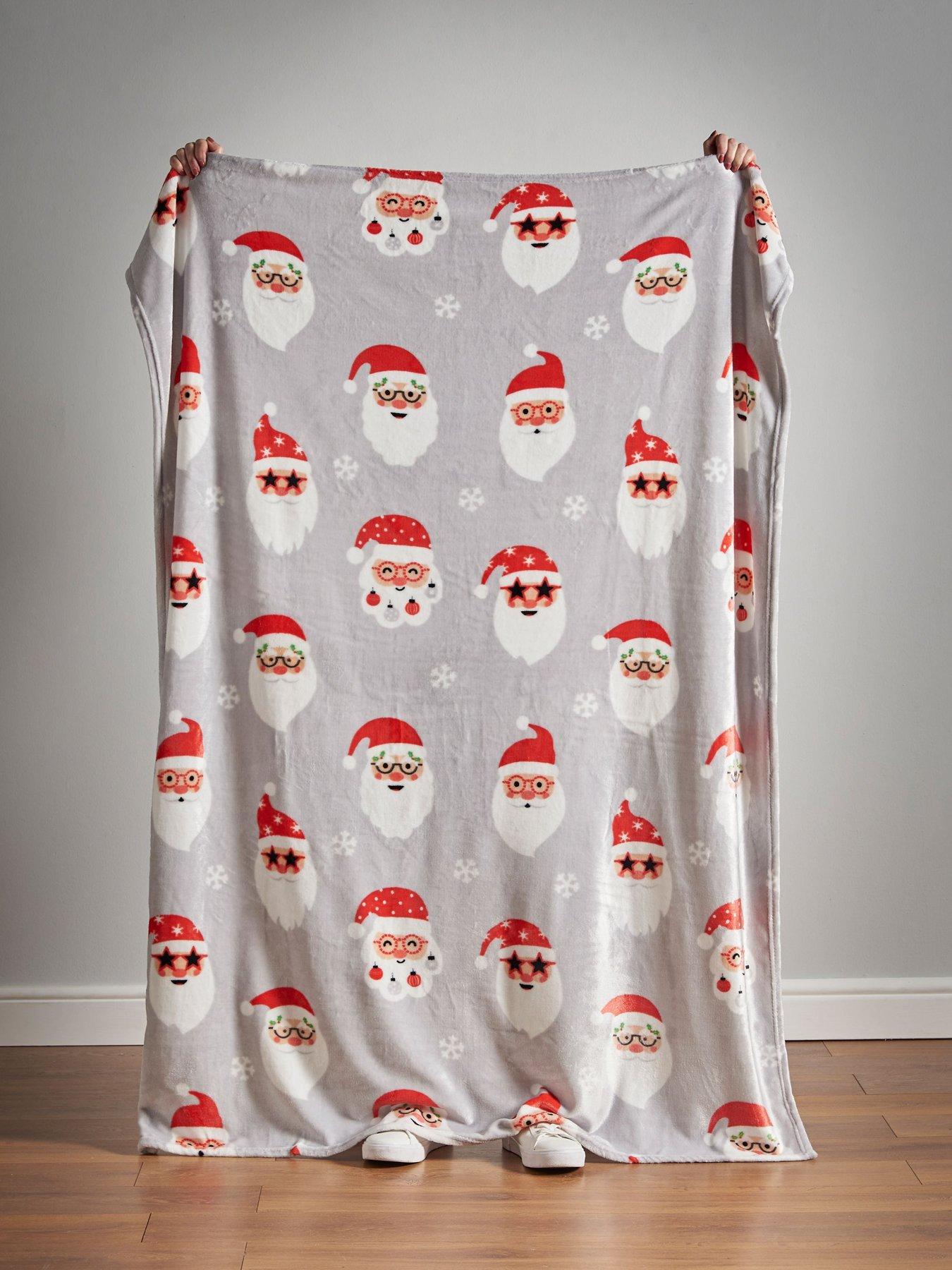 Image 5 of 5 of Catherine Lansfield Christmas Santa Spec-tacular Throw- 130x170cm