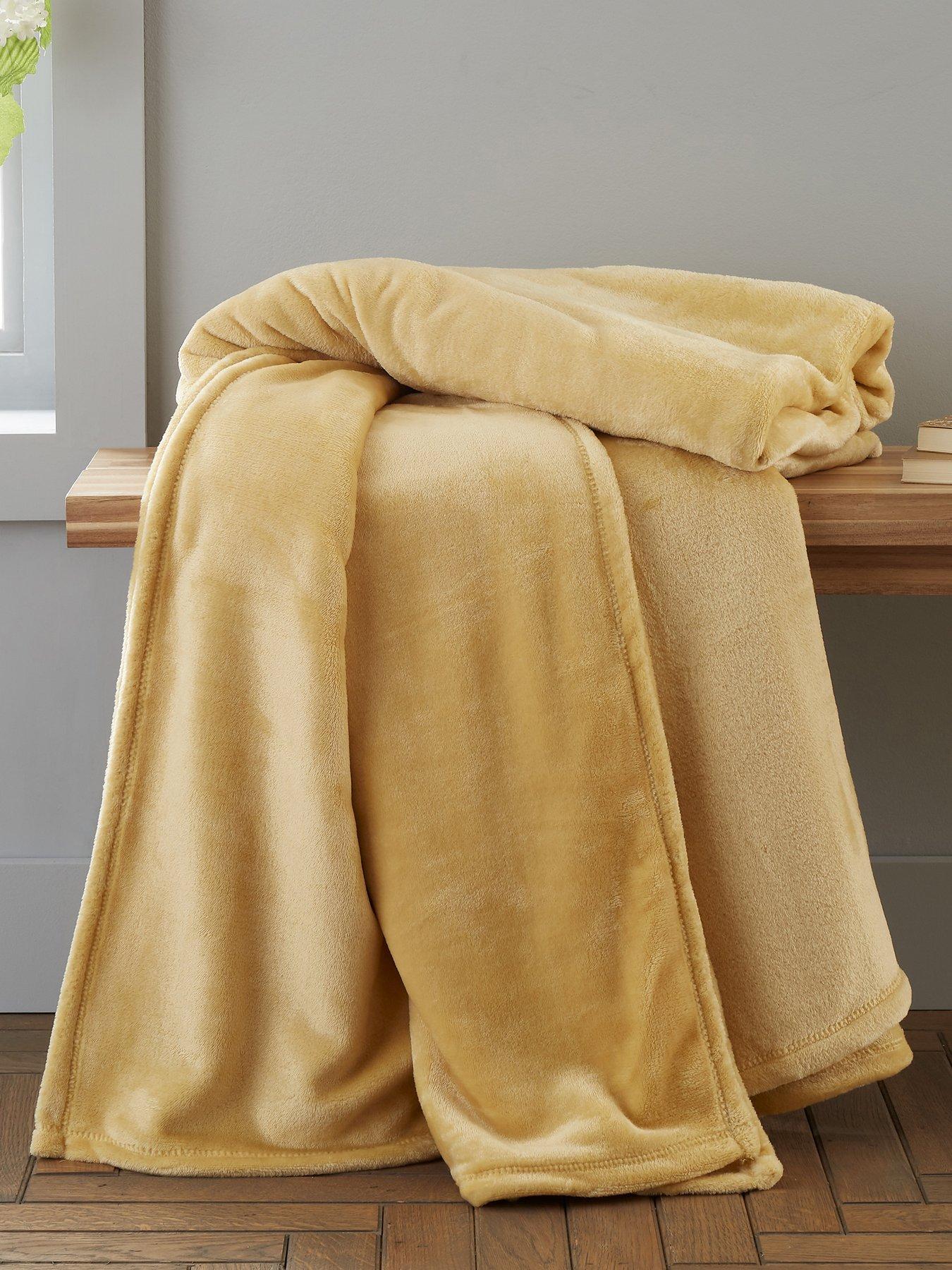 undefined Raschel Velvet Touch Throw 130x170