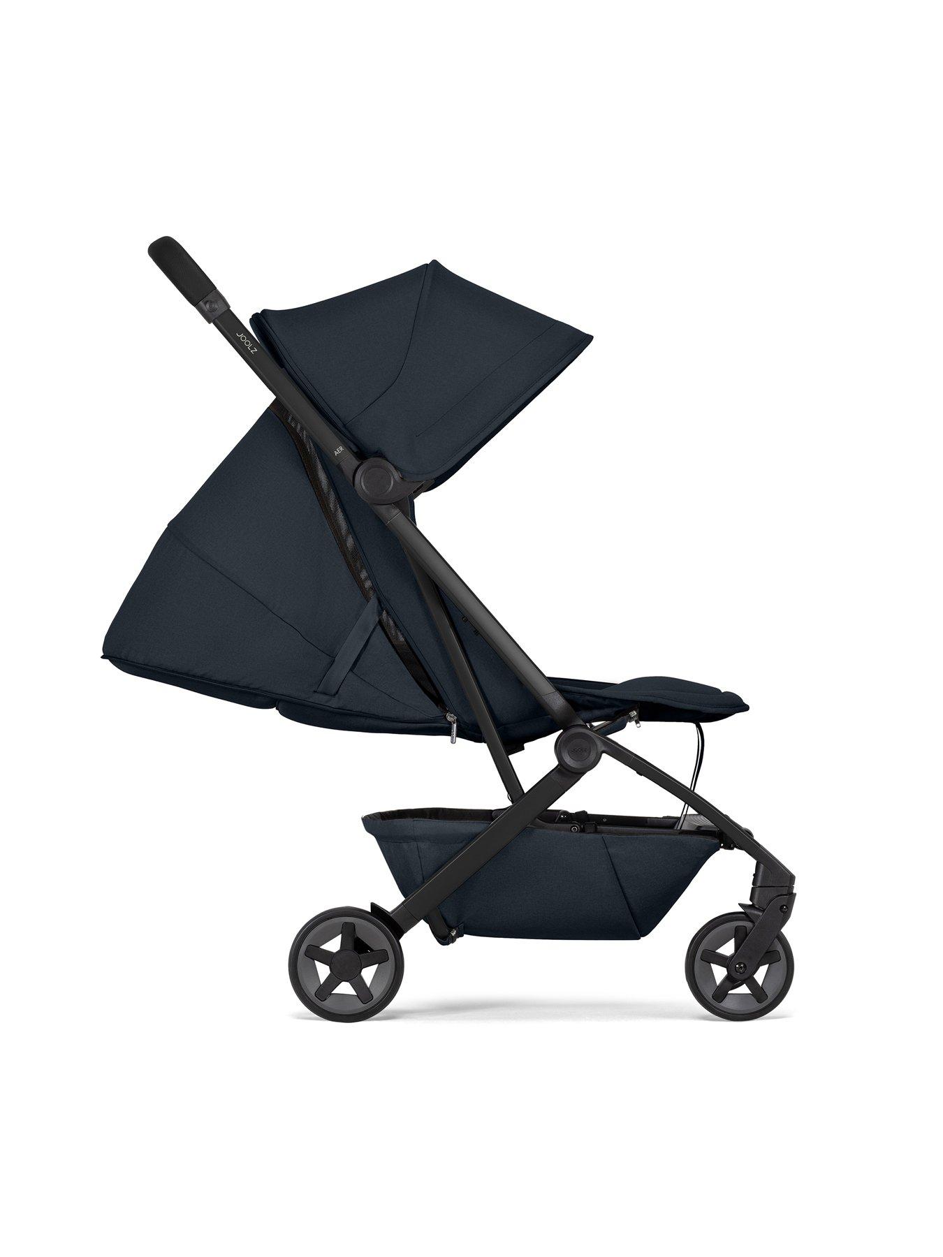 joolz-aer2-buggy-dark-navy-blueoutfit
