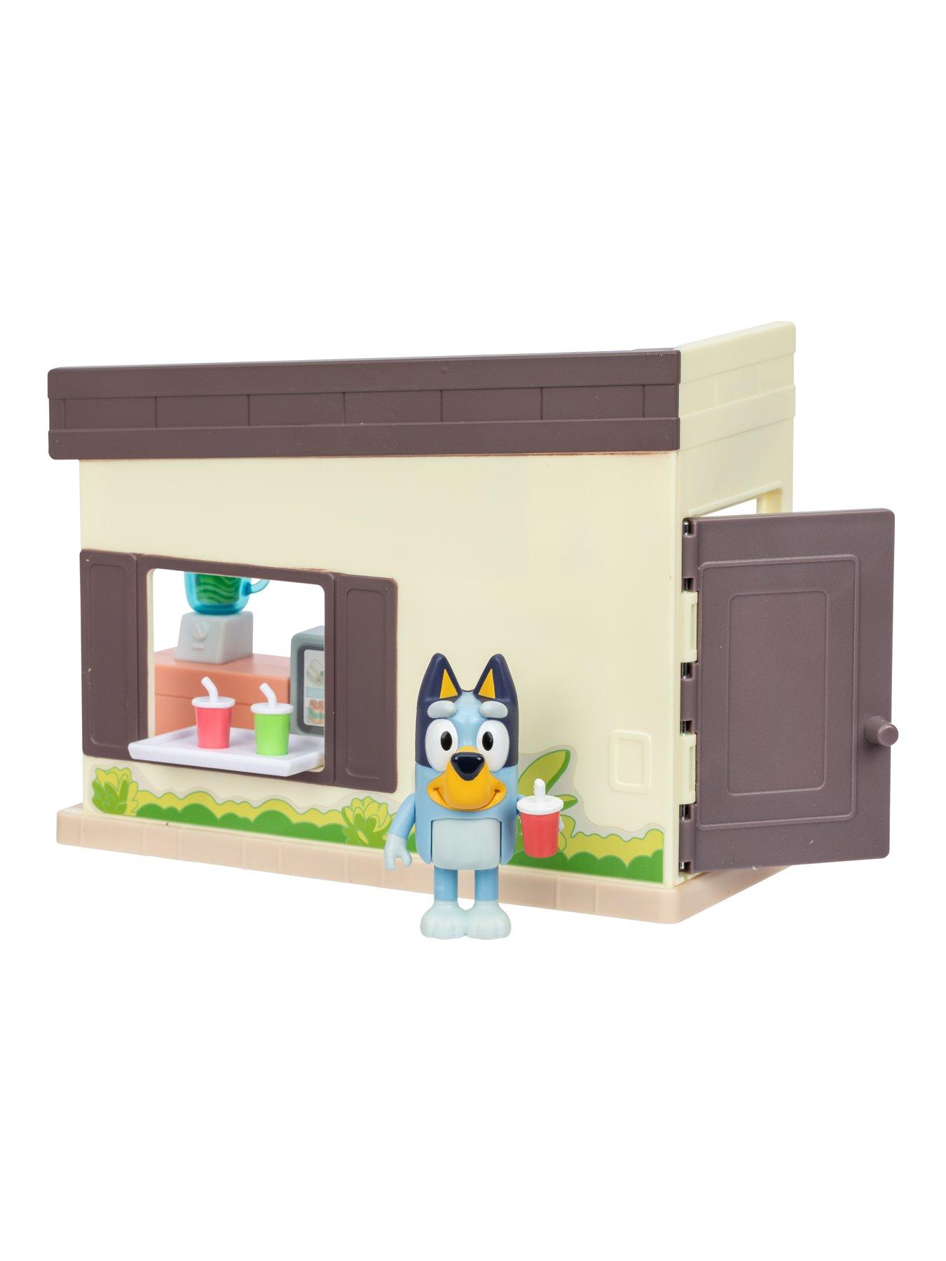 Image 5 of 7 of Bluey Mini Playset Juice Bar
