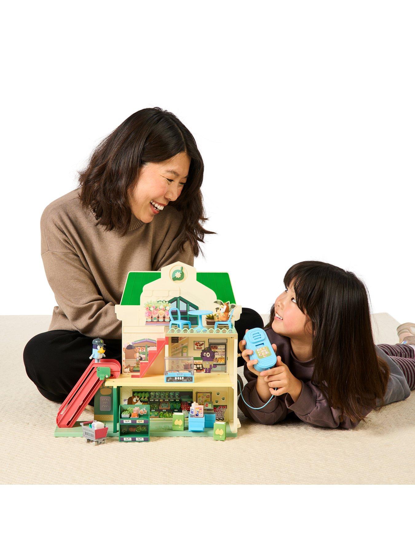 Image 5 of 8 of Bluey Supermarket Playset