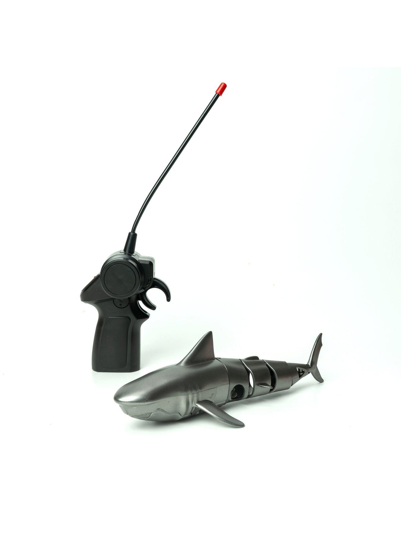 Image 2 of 3 of RED5 RED5 Remote Control Shark