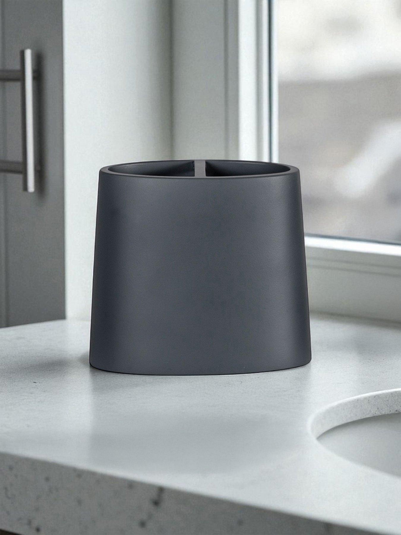 showerdrape-alto-white-toothbrush-holder