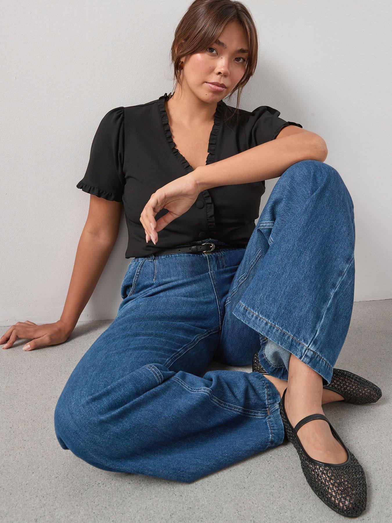 Image 4 of 6 of V by Very Curve Frill Trim Button Top - Black