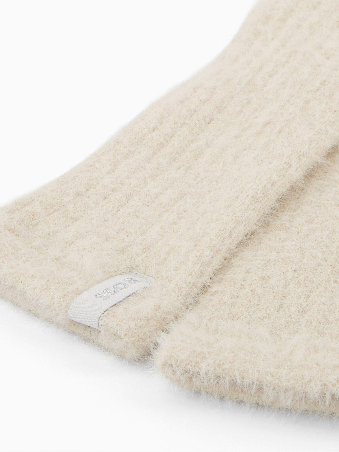 Image 3 of 3 of BOSS Furry Ribbed Socks - White