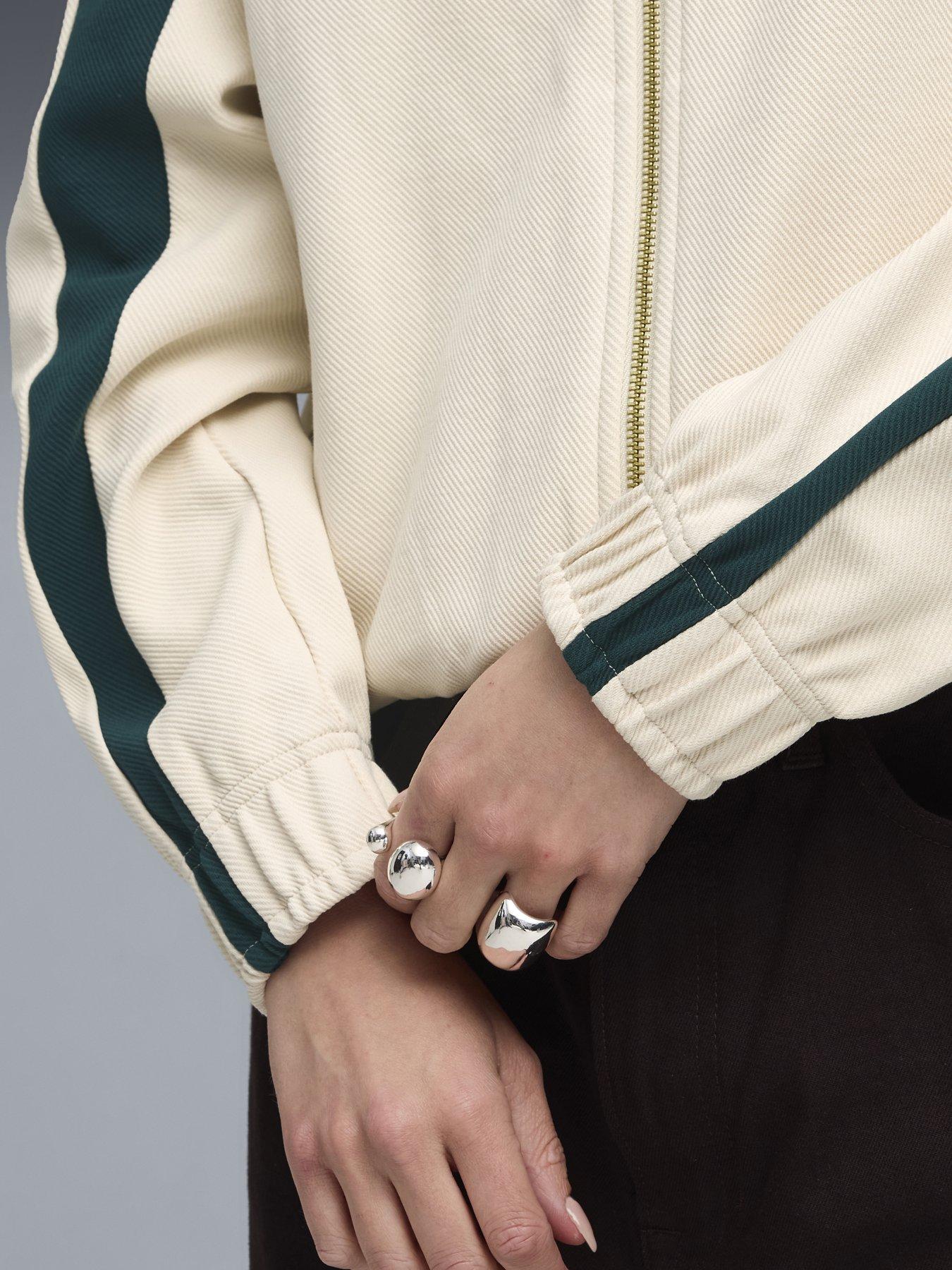 puma-relaxed-track-jacket-whitedetail