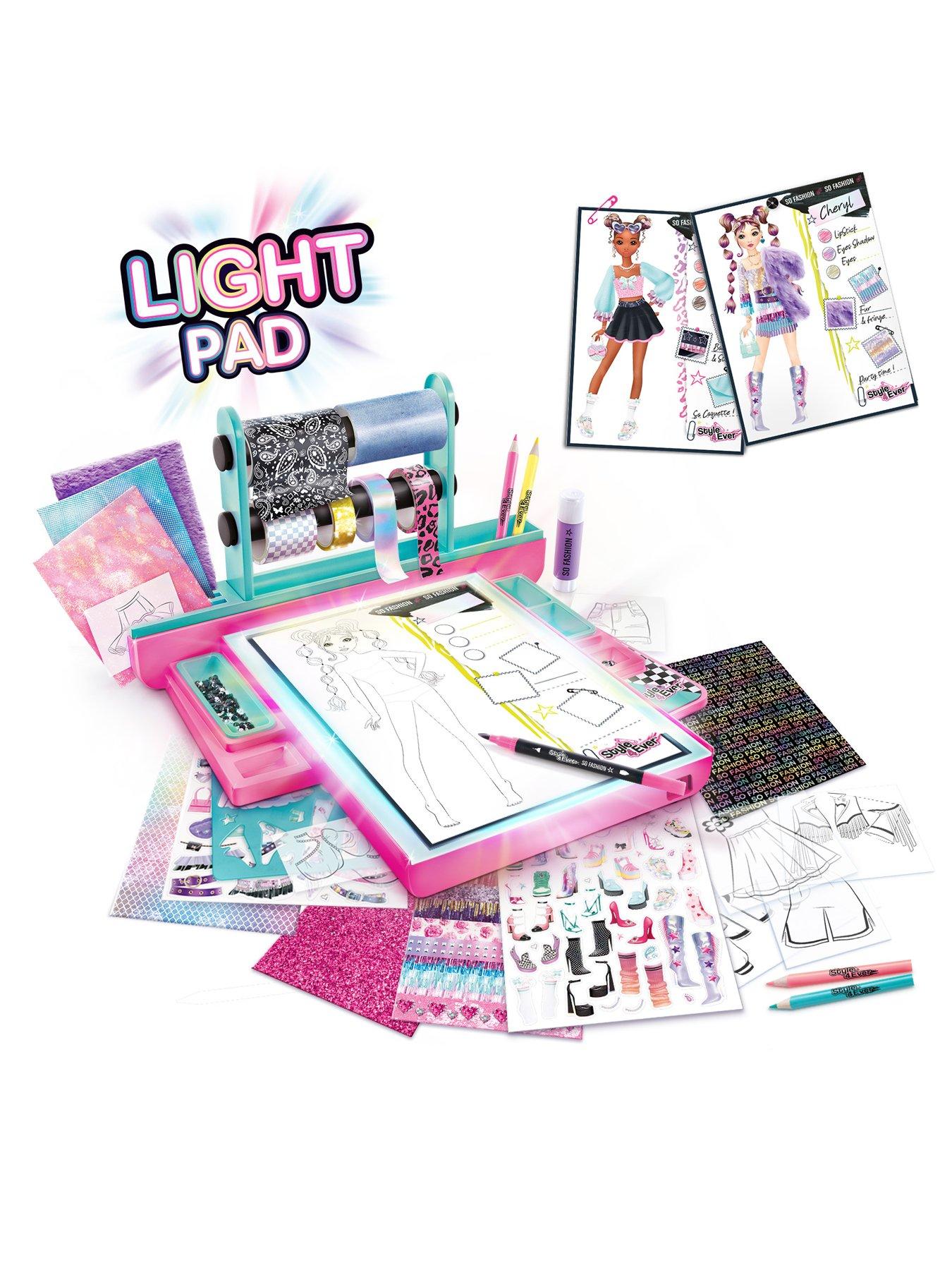 Image 3 of 8 of Style 4 Ever Style 4 Ever Fashion Designer Light Up Studio