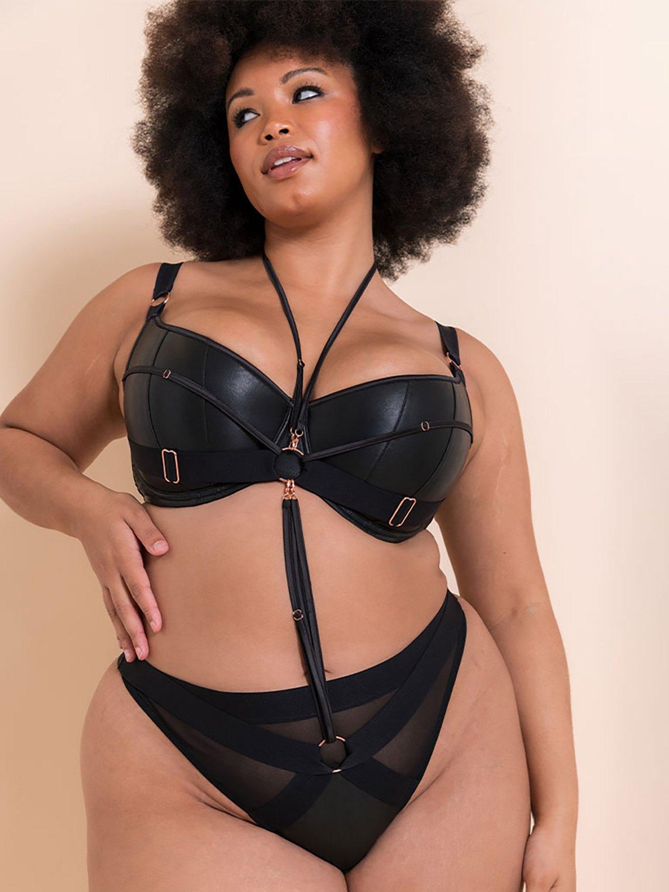 Image 3 of 5 of Curvy Kate Scantilly Harnessed Padded Half Cup Bra Black