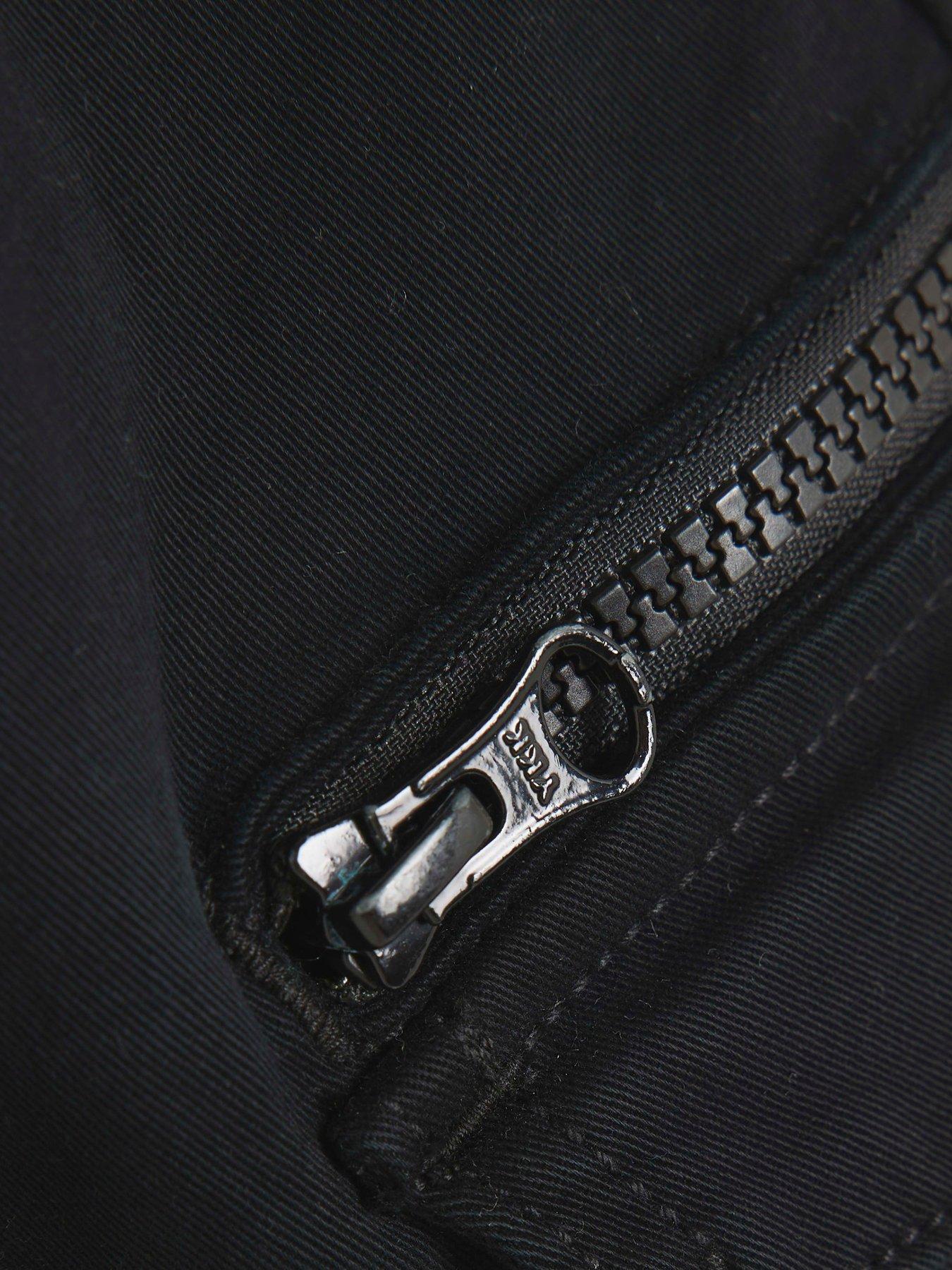 river-island-older-boys-herrin-cargo-pants-blackoutfit
