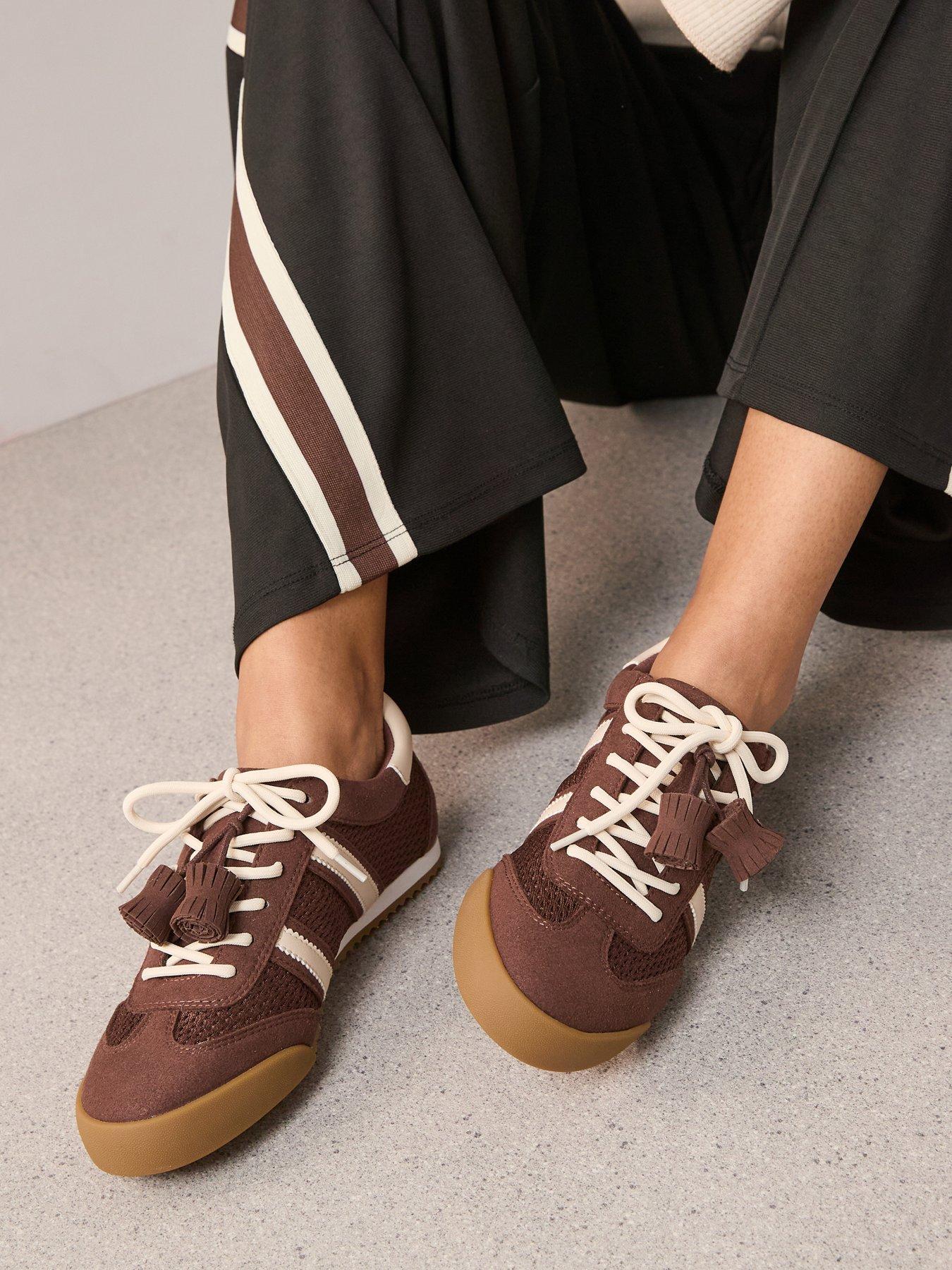 the-very-collection-mesh-trainer-brown