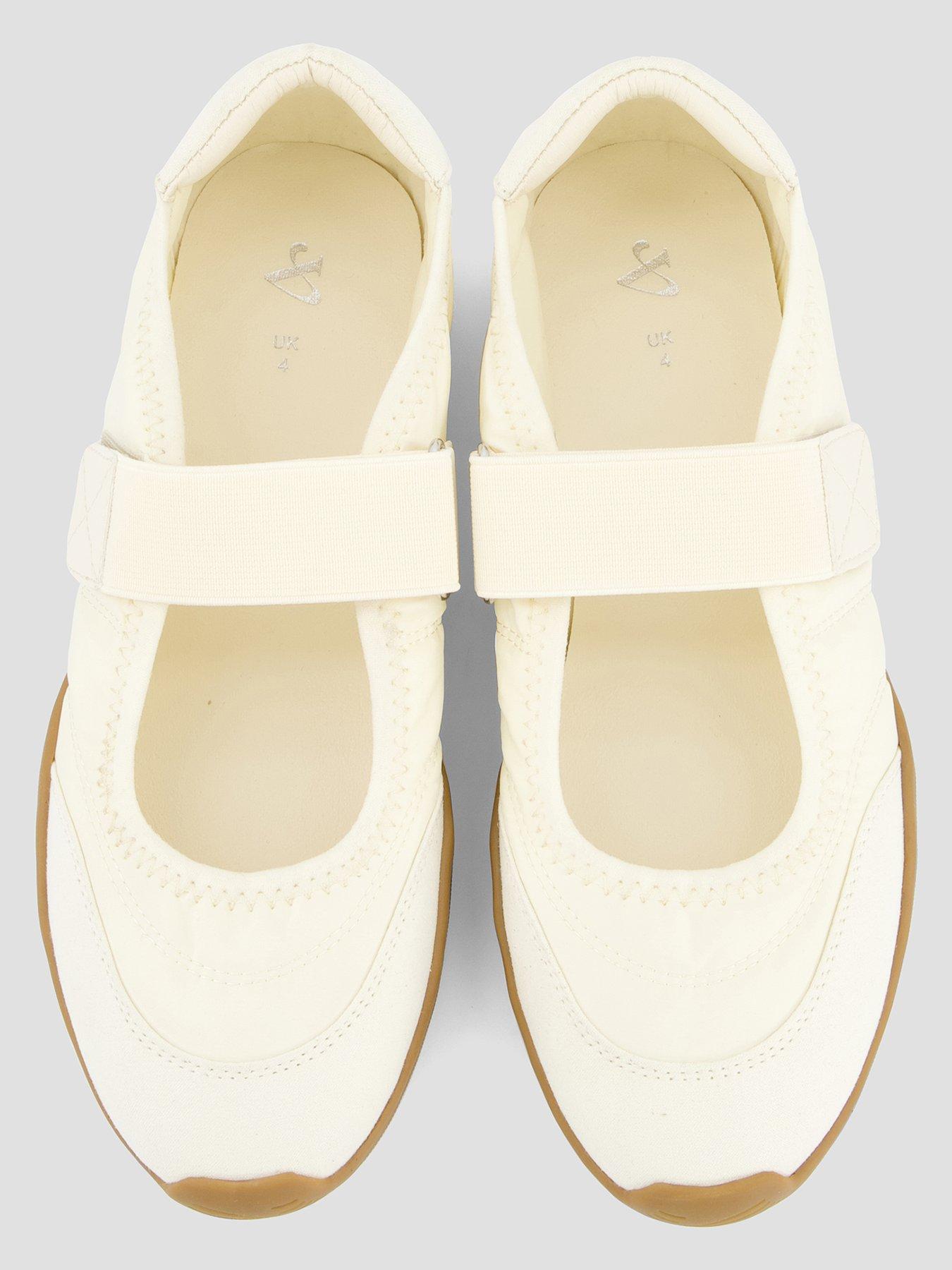 the-very-collection-ballet-trainernbsp--creamoutfit
