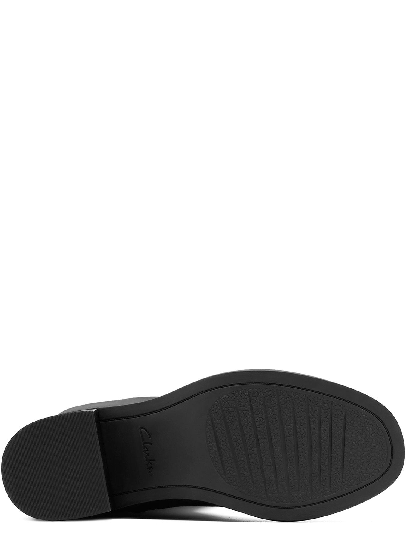 clarks-chamberly-hi-knee-boots-blackdetail