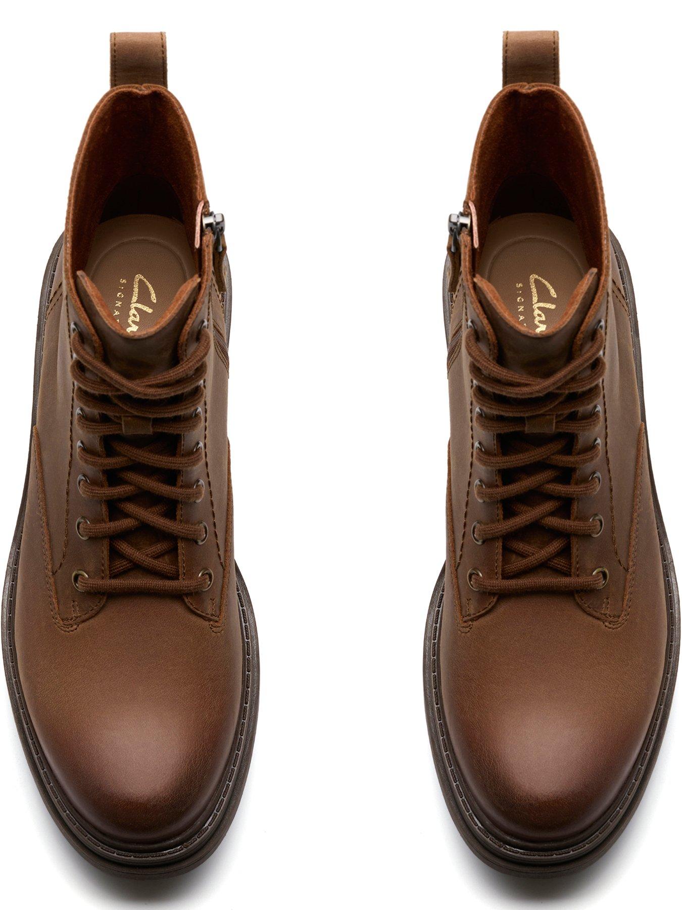 clarks-wide-fit-orinoco3-style-ankle-boots-brownoutfit