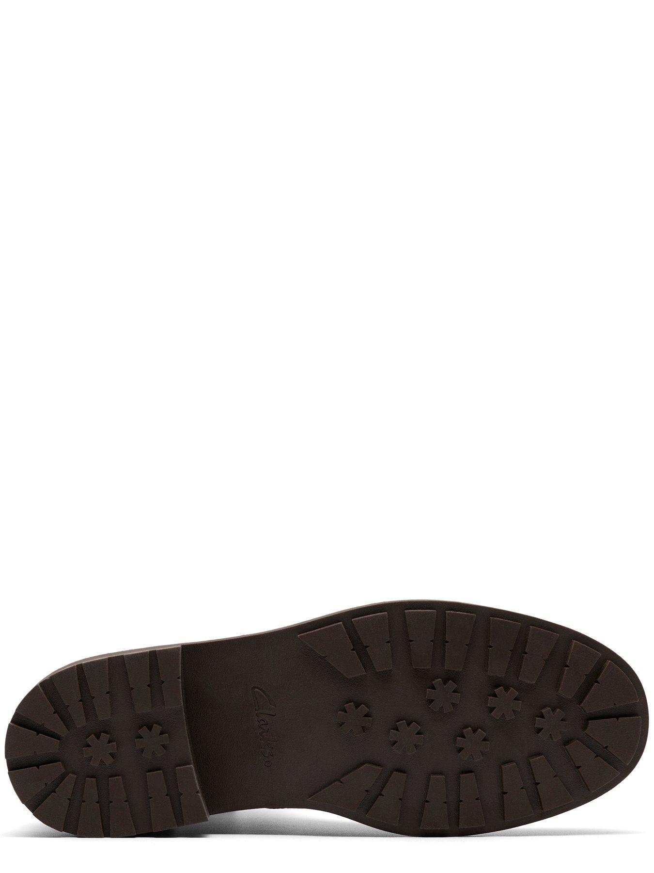clarks-wide-fit-orinoco3-style-ankle-boots-browndetail