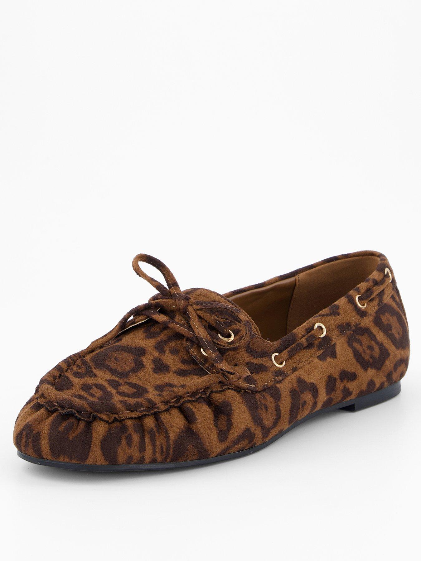 the-very-collection-extra-wide-fit-boat-shoe-leopard-printback