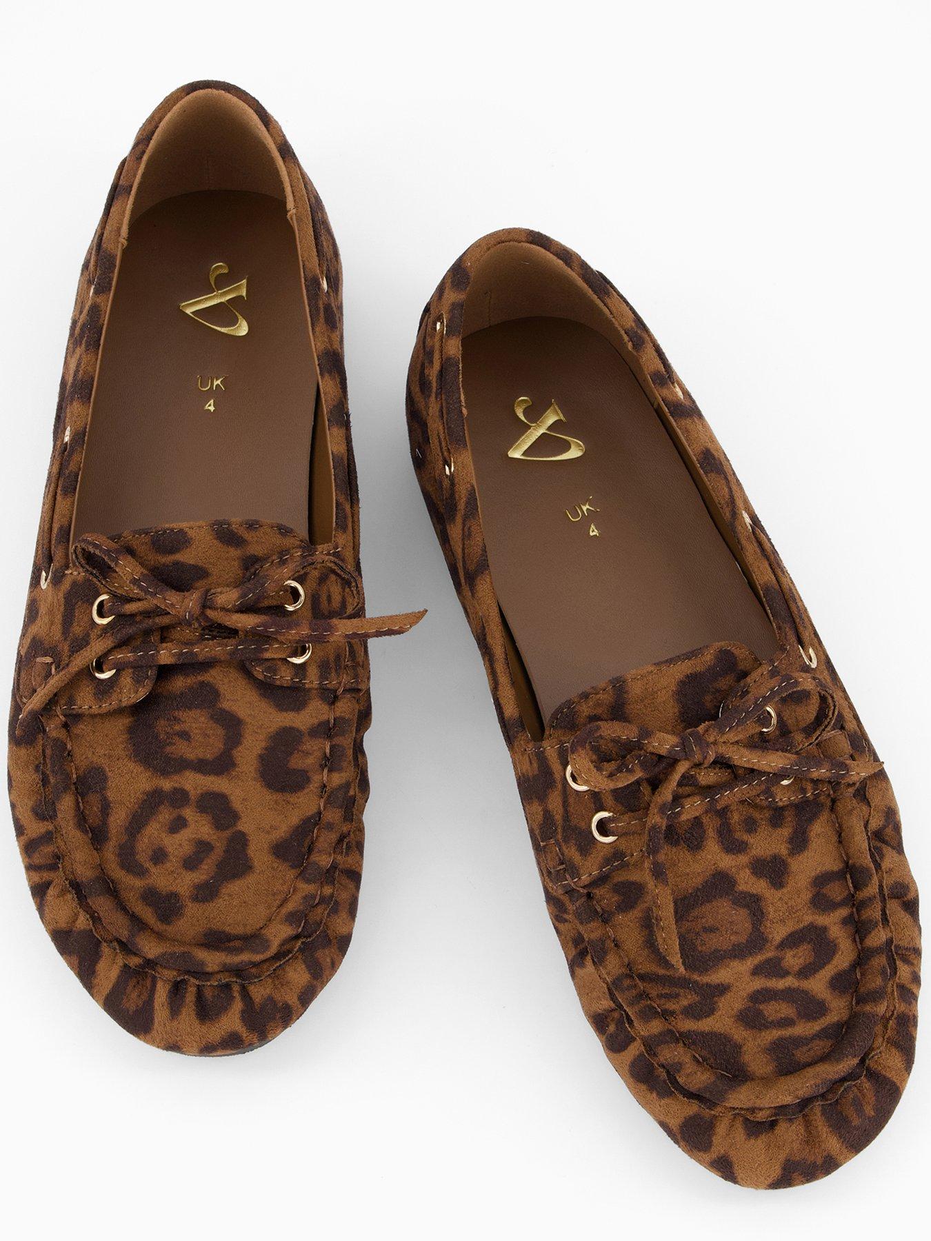 the-very-collection-extra-wide-fit-boat-shoe-leopard-printdetail
