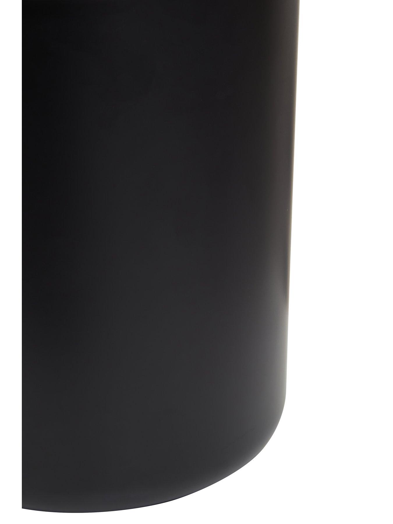 interiors-by-premier-canyon-black-dust-bindetail