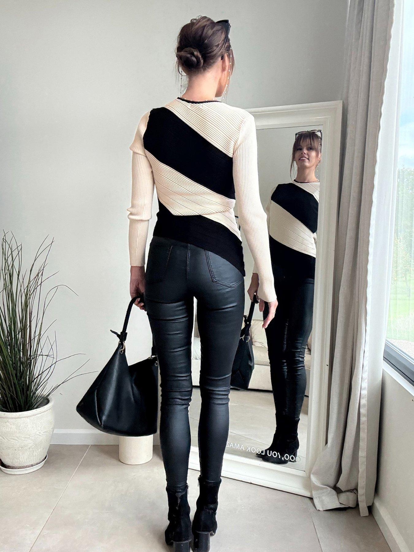 style-cheat-mono-abstract-knit-top-multistillFront