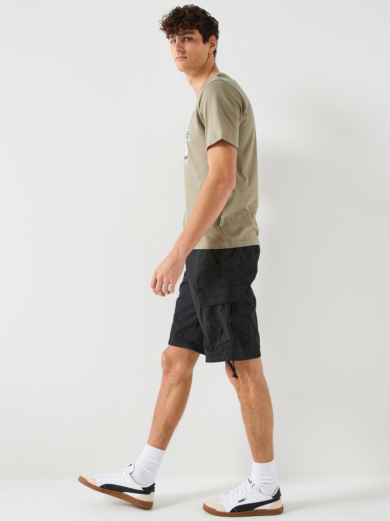 jack-jones-cole-frank-cargo-mid-length-shorts-blackdetail