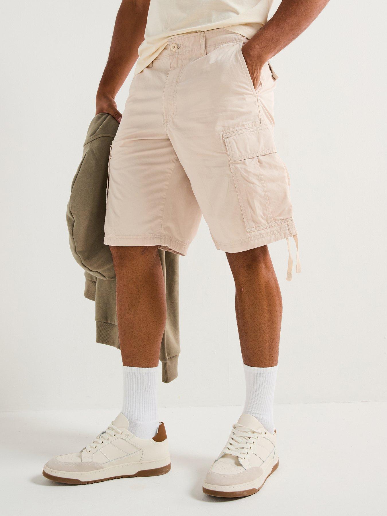 jack-jones-cole-frank-cargo-mid-length-shorts-beigefront