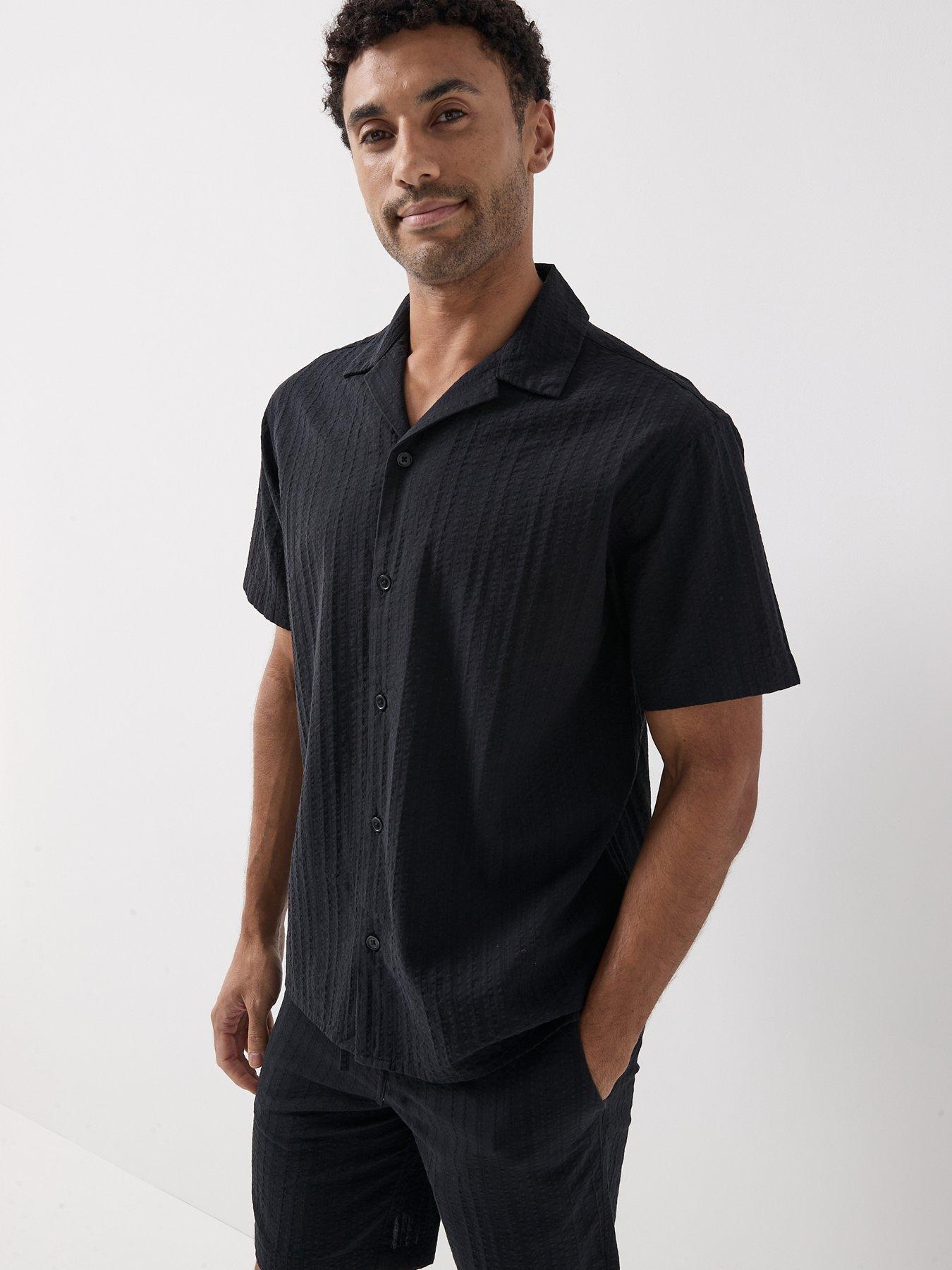 Image 5 of 6 of Jack & Jones Tyson Textured Resort Short Sleeve Shirt - Black