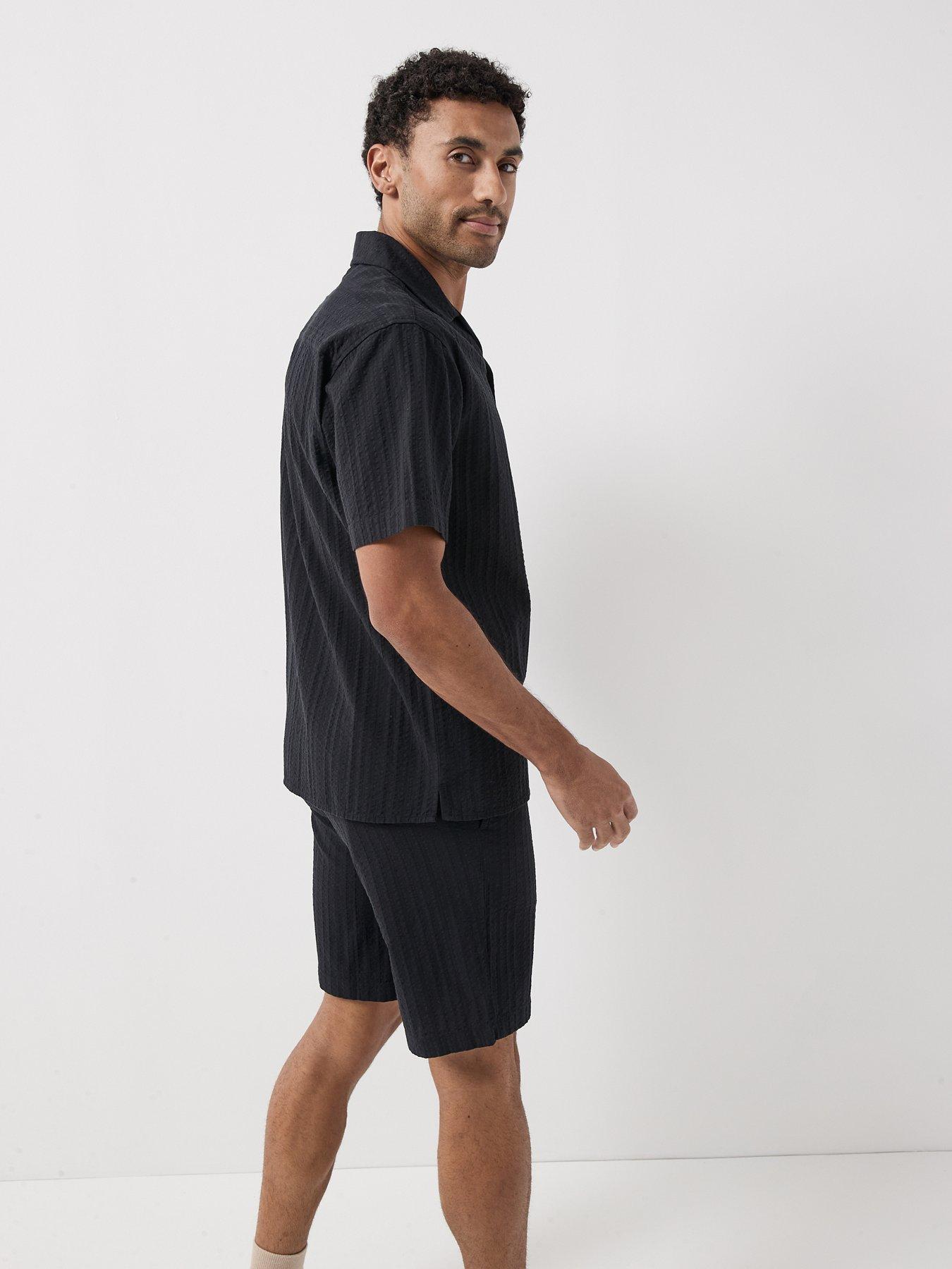 Image 6 of 6 of Jack & Jones Tyson Textured Resort Short Sleeve Shirt - Black
