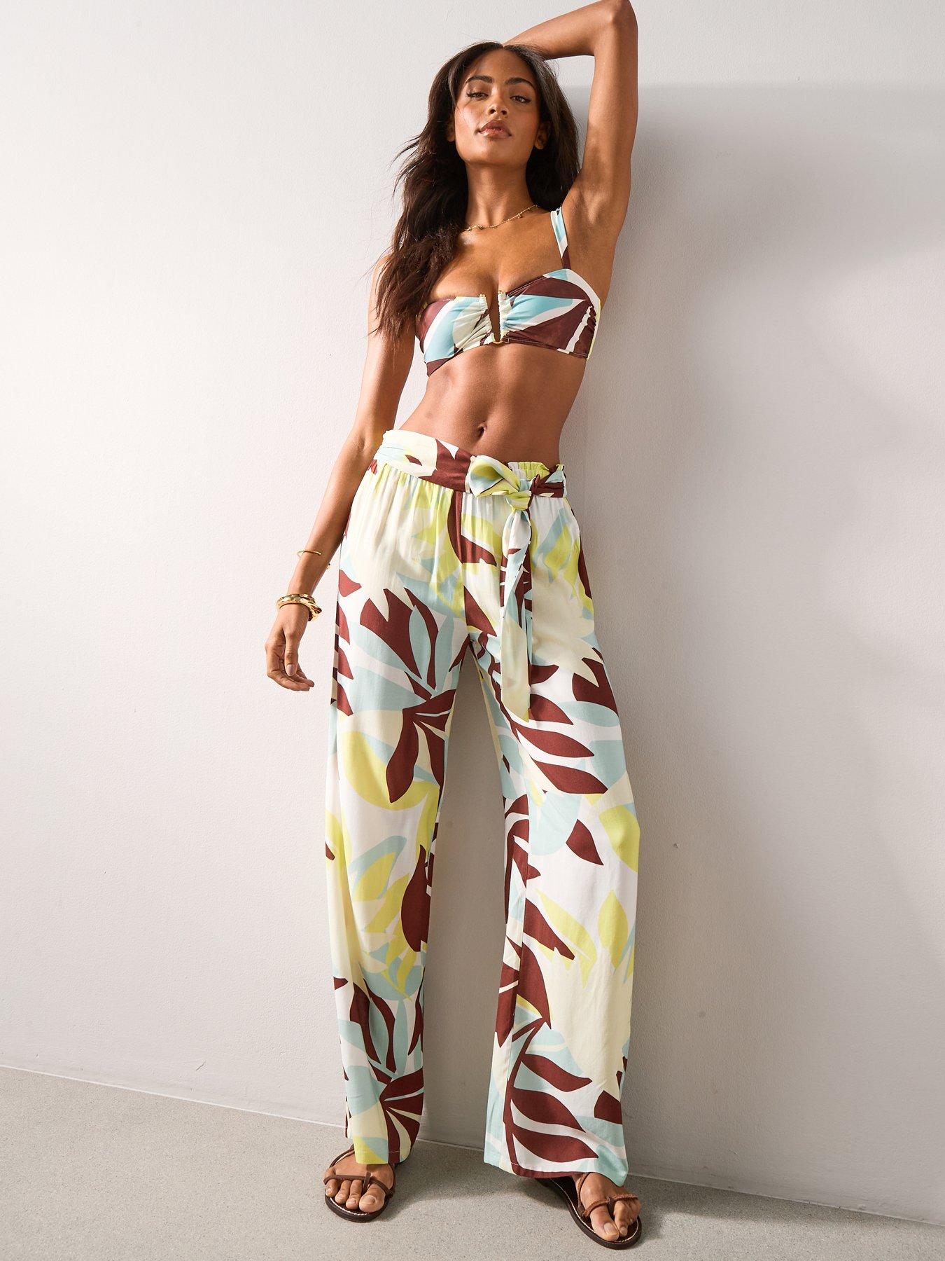 Image 3 of 7 of The Very Collection Floral Print Bikini Top