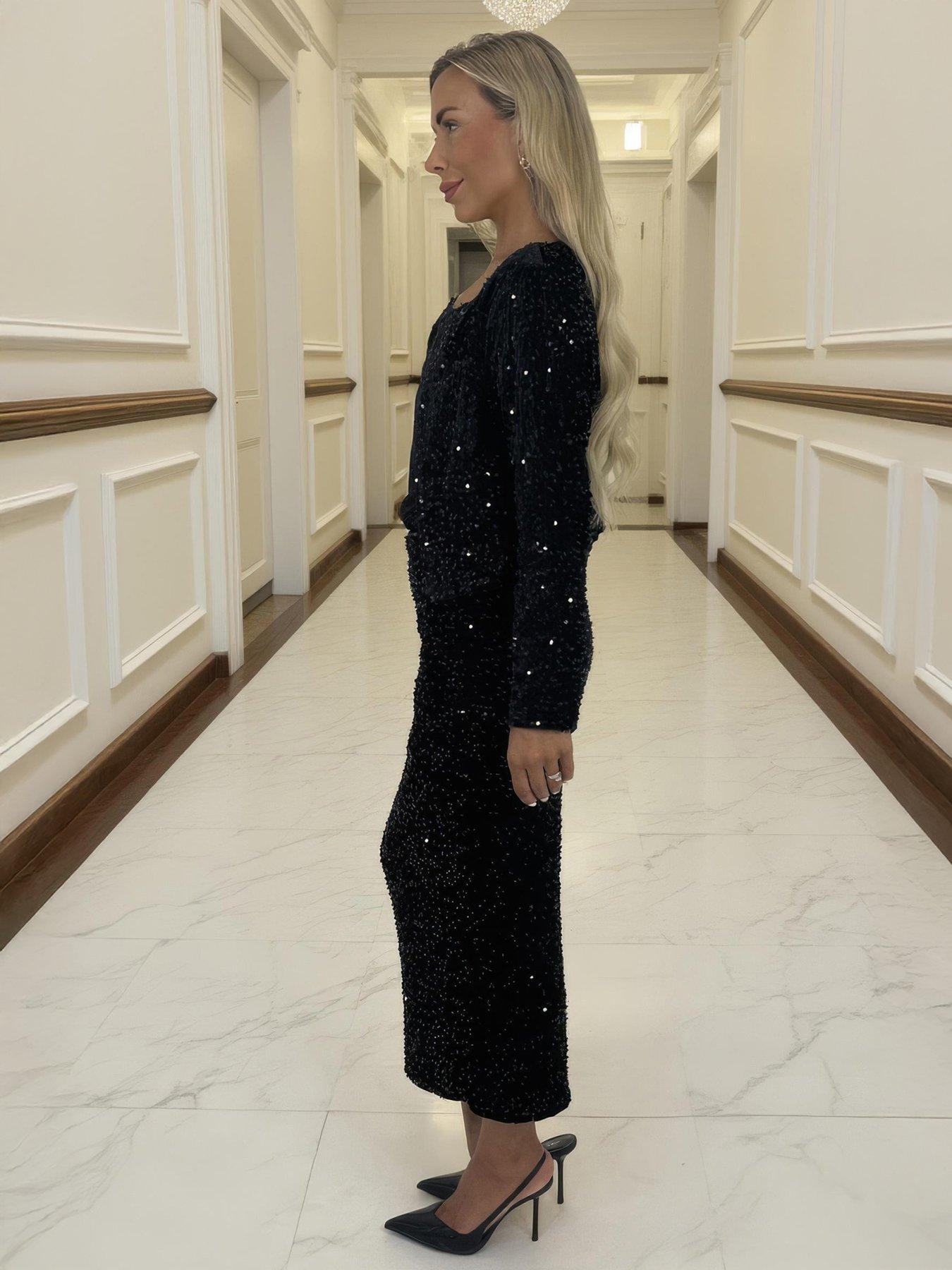 Image 4 of 4 of AX Paris Velvet Sequin Open Front Jacket - Black