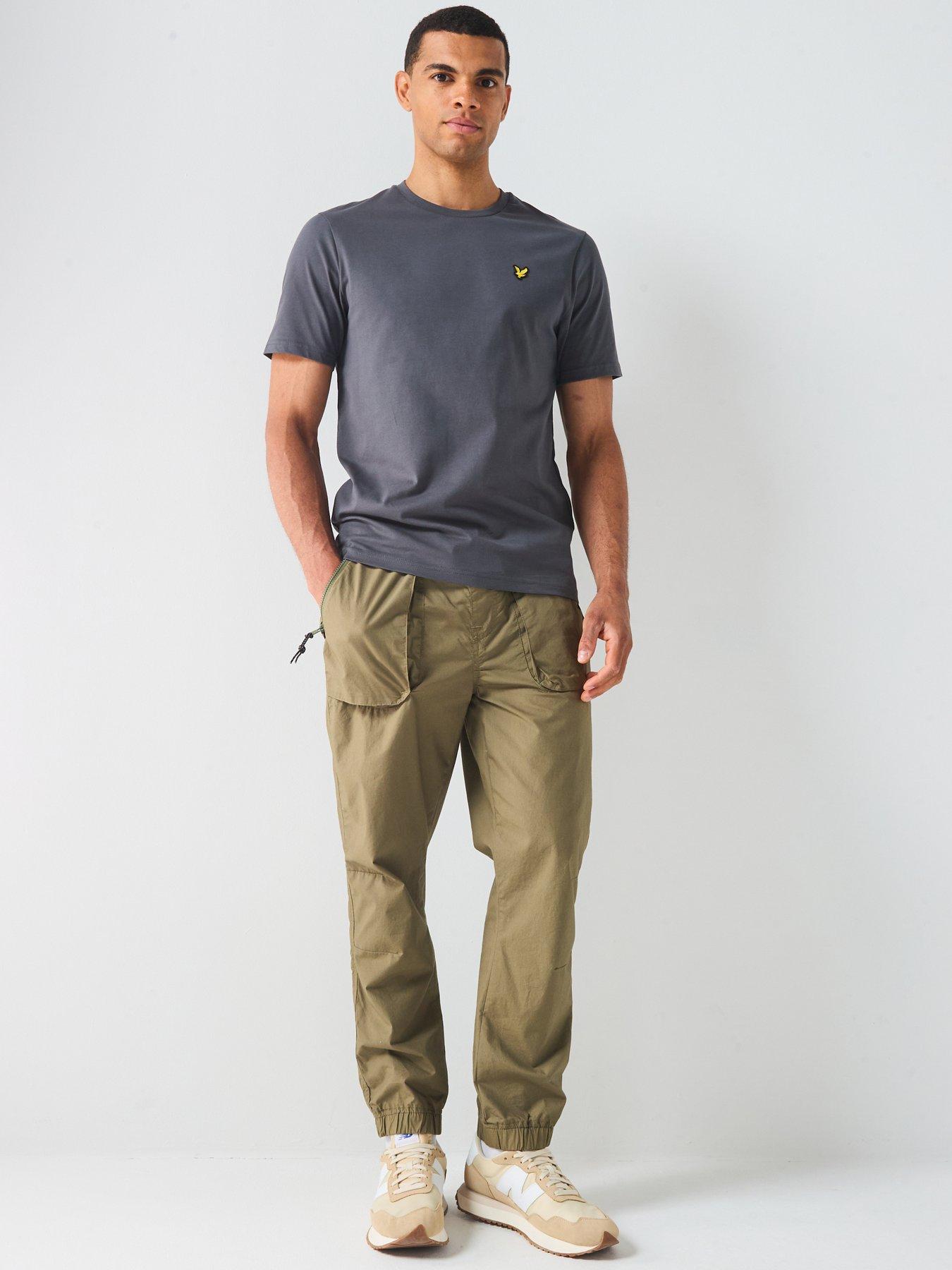 Image 3 of 4 of Lyle & Scott Plain T-Shirt- Black