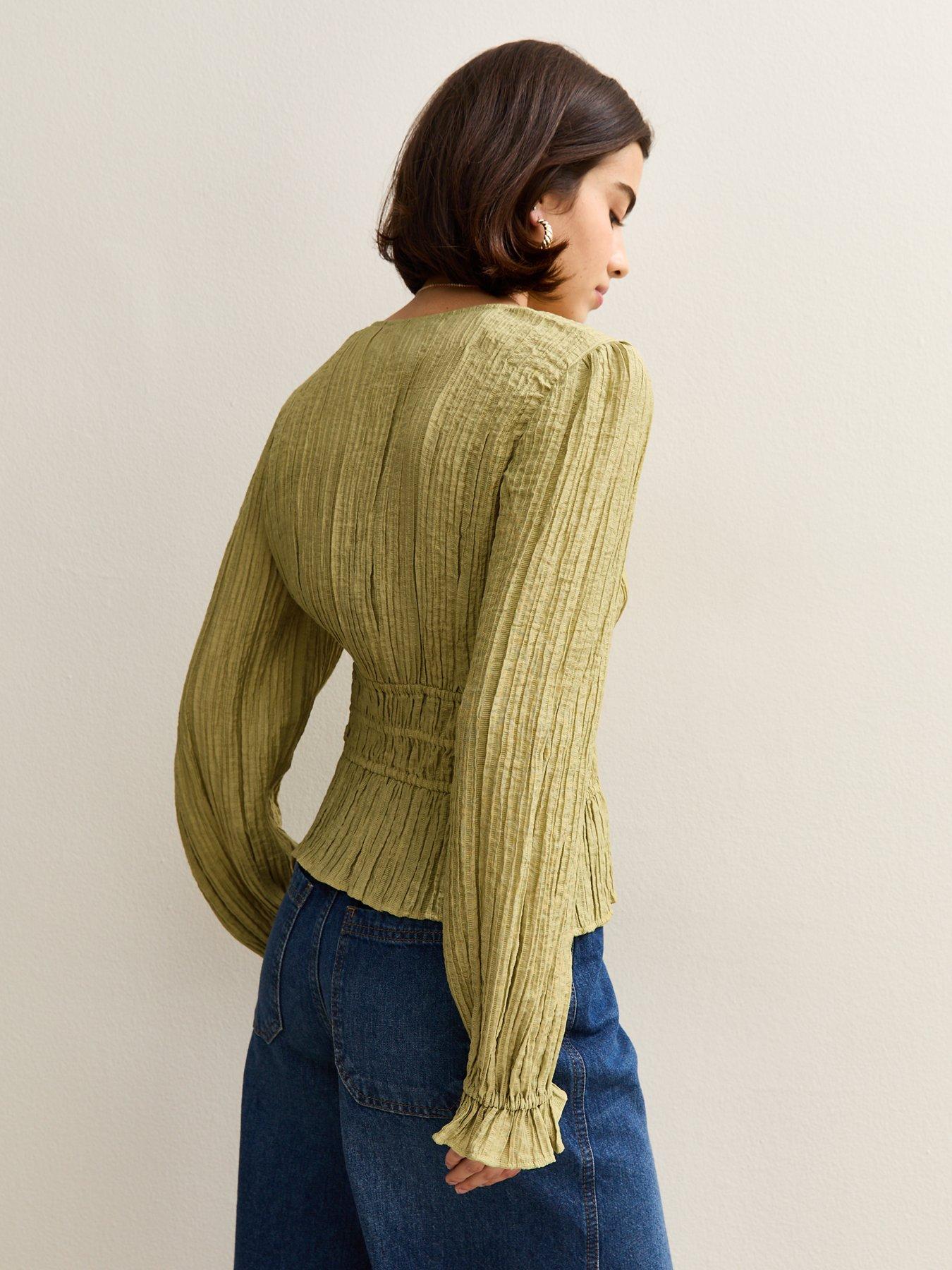 new-look-textured-v-neck-top-greenstillFront