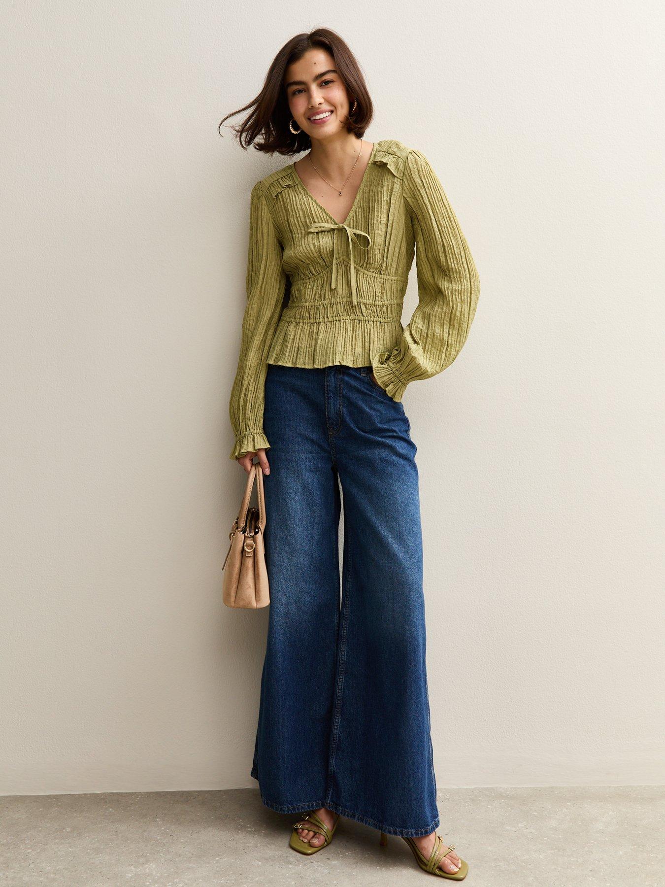 new-look-textured-v-neck-top-greenback