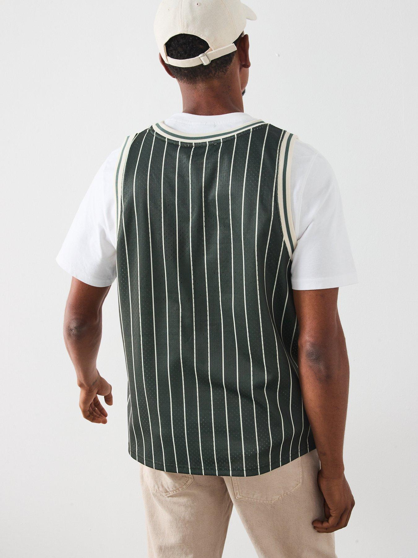 Image 2 of 6 of Les Deux Silas Mesh Vest - Light Green